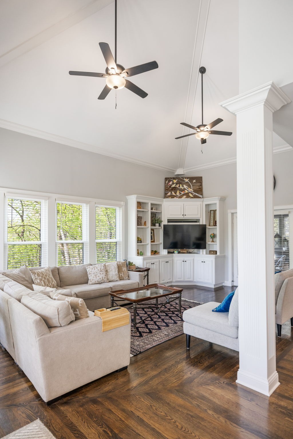 910 Elmington Ct