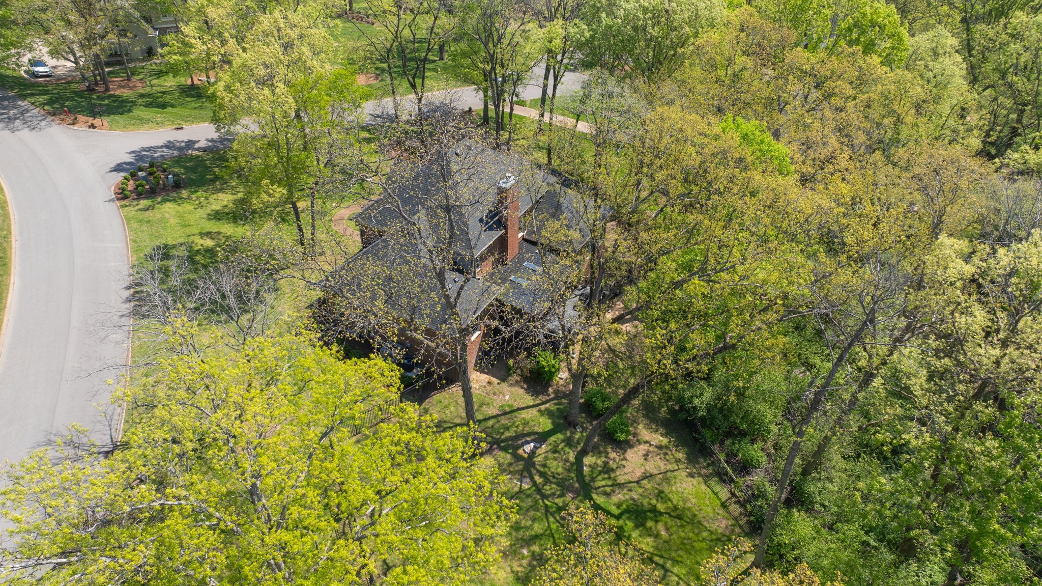 910 Elmington Ct