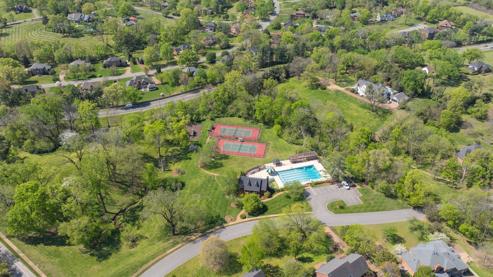 910 Elmington Ct