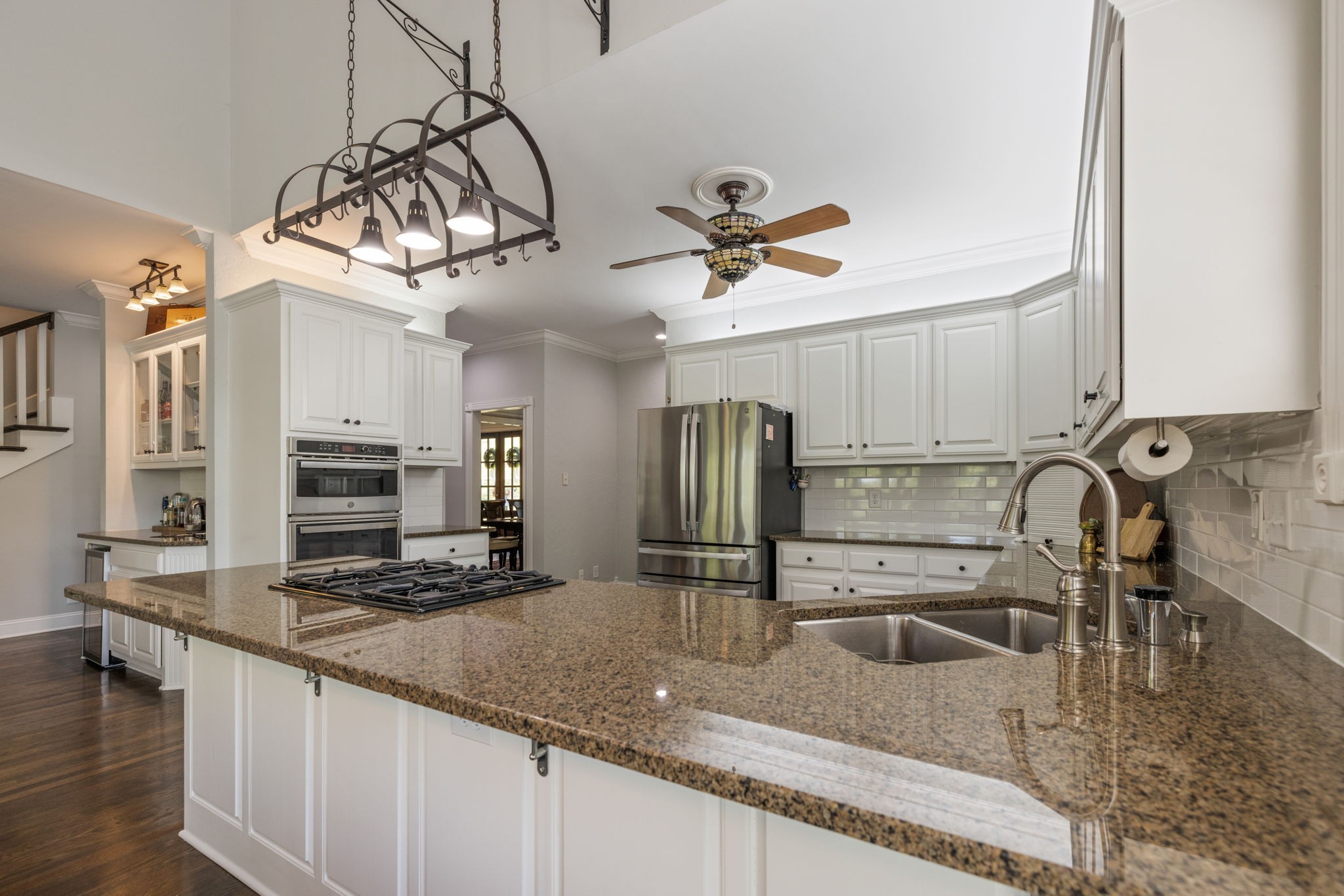 910 Elmington Ct