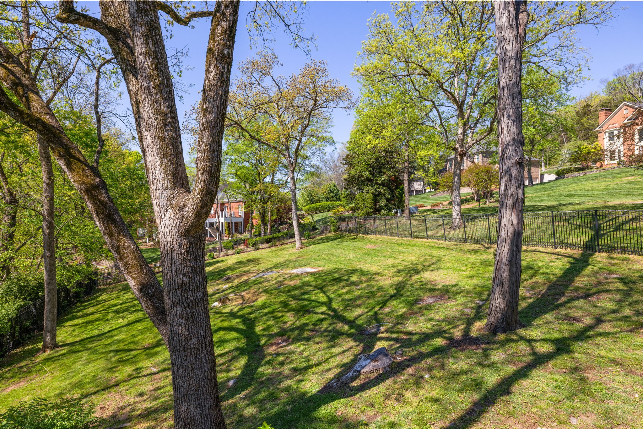910 Elmington Ct