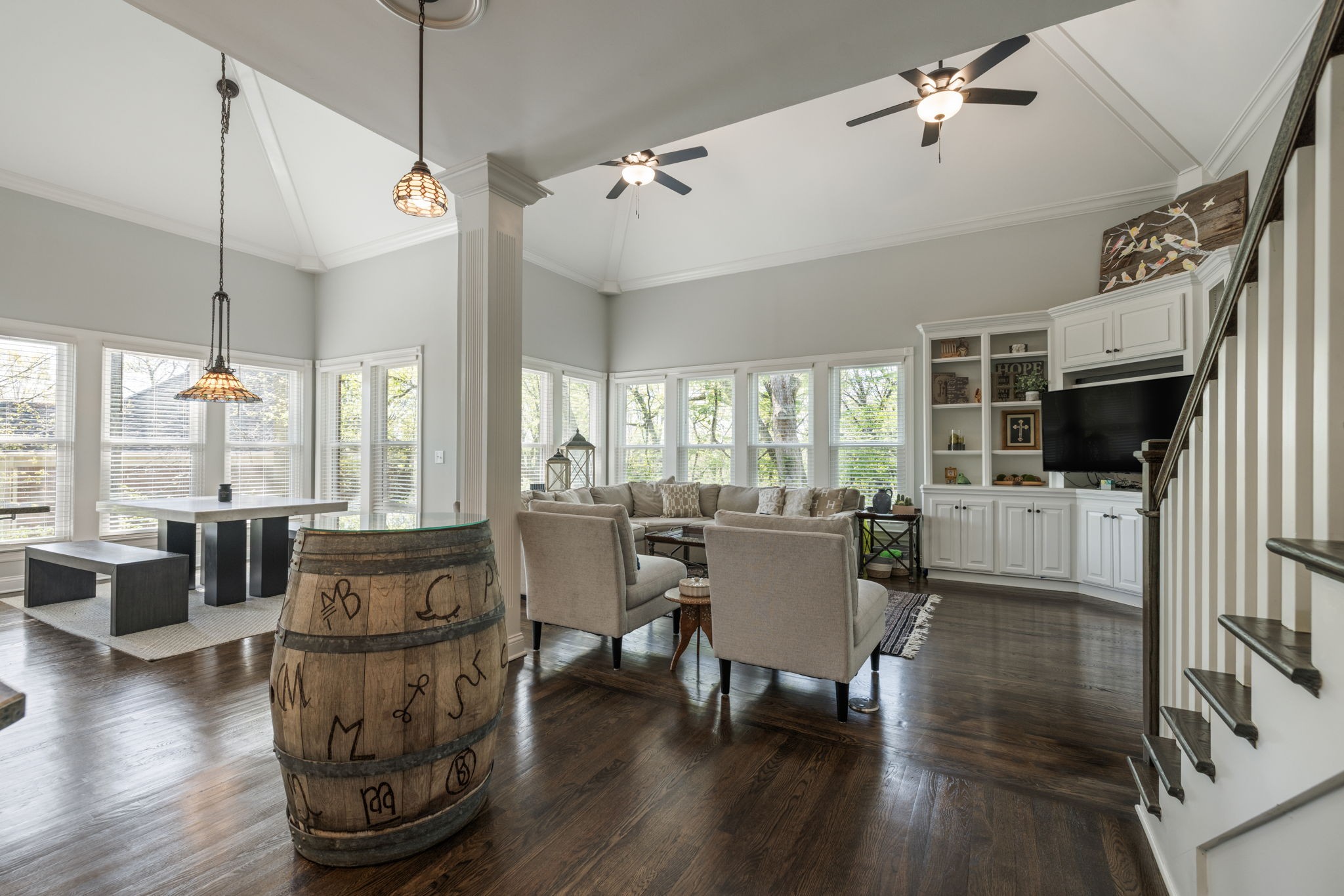 910 Elmington Ct