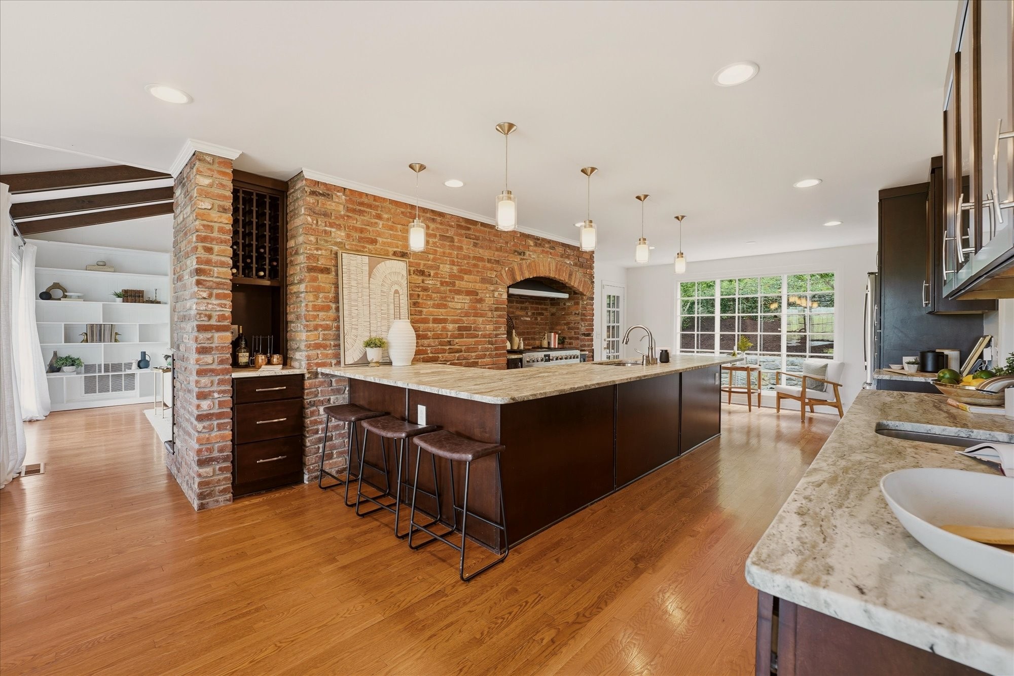 1241 Jefferson Davis Dr