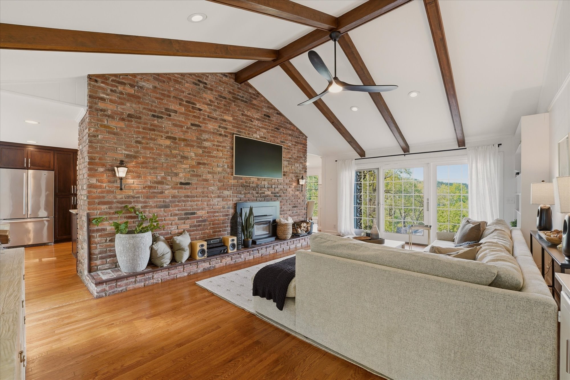 1241 Jefferson Davis Dr