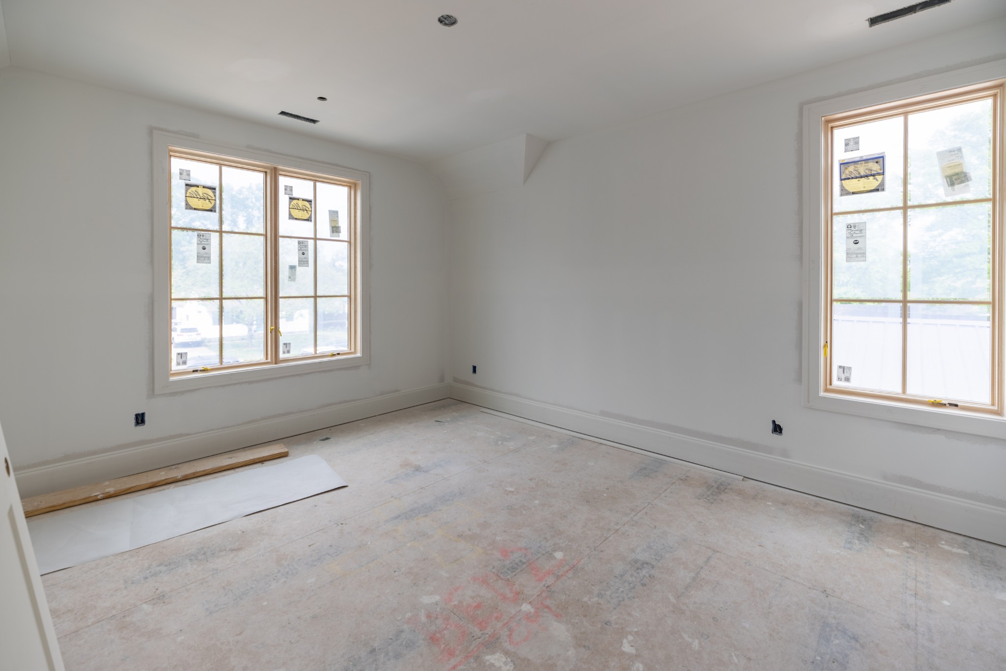 312 Mercury Dr
