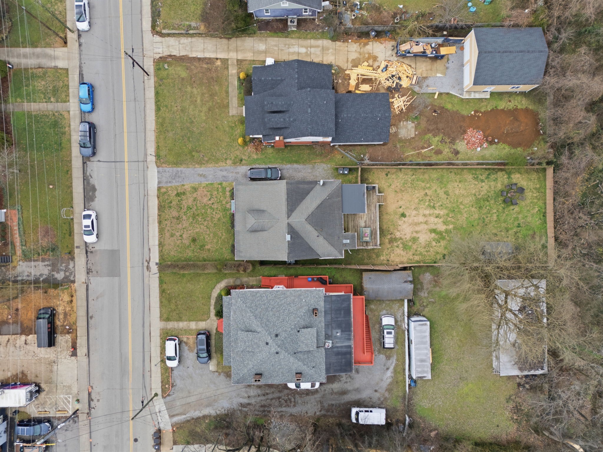 2035 Greenwood Ave