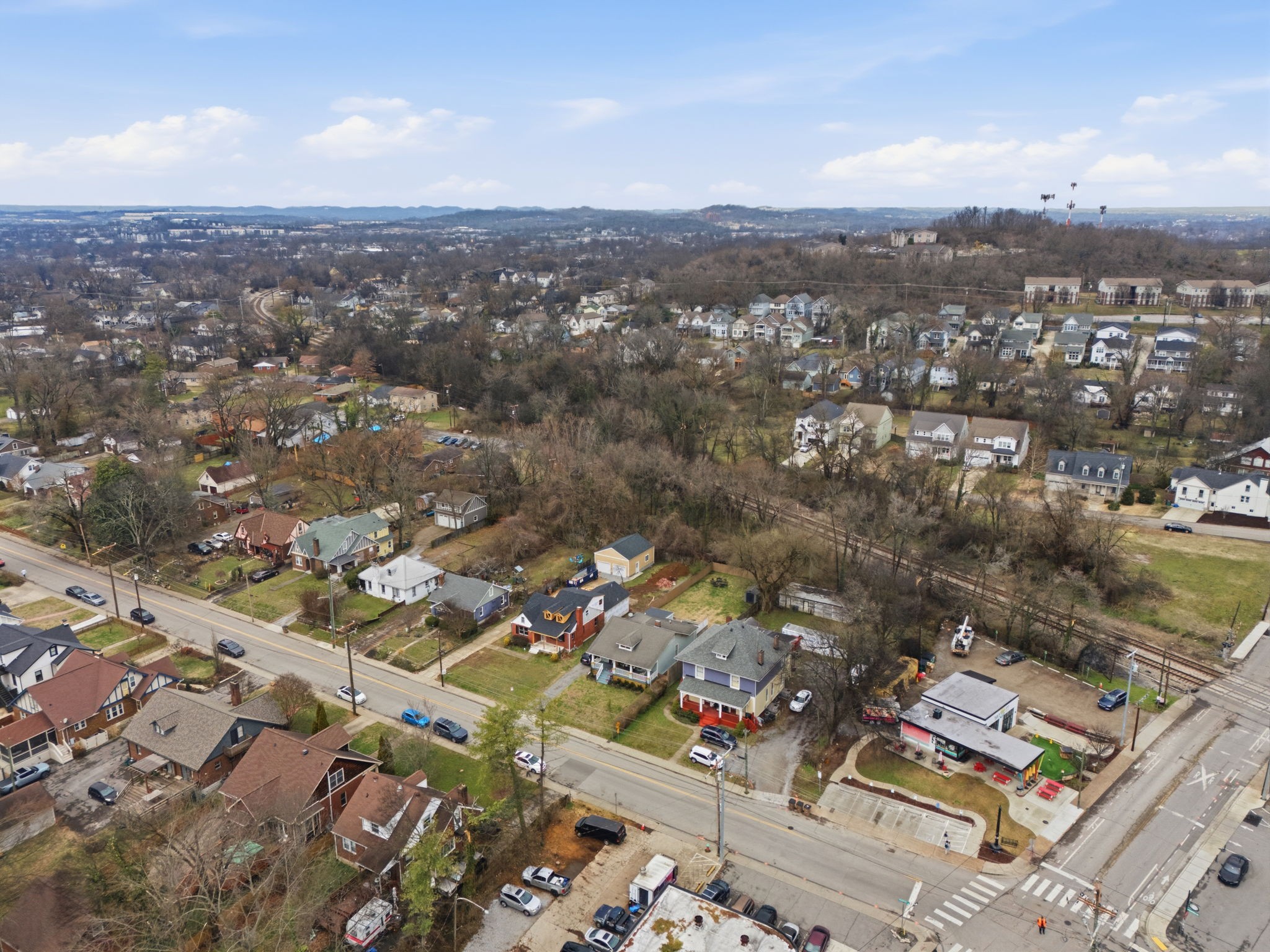 2035 Greenwood Ave