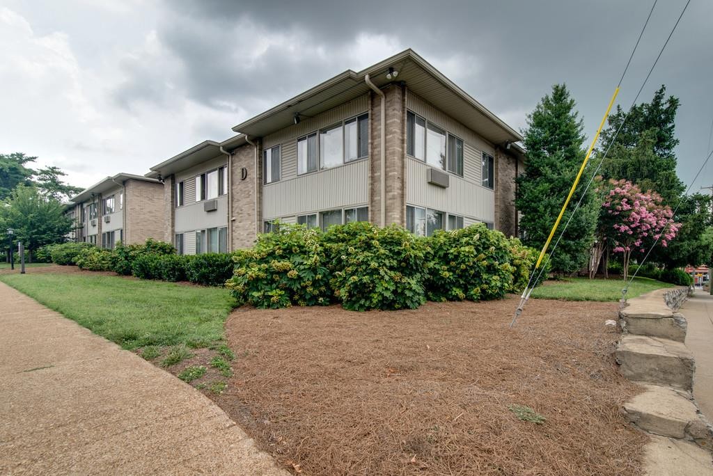 2020 Beech Ave Unit: C19