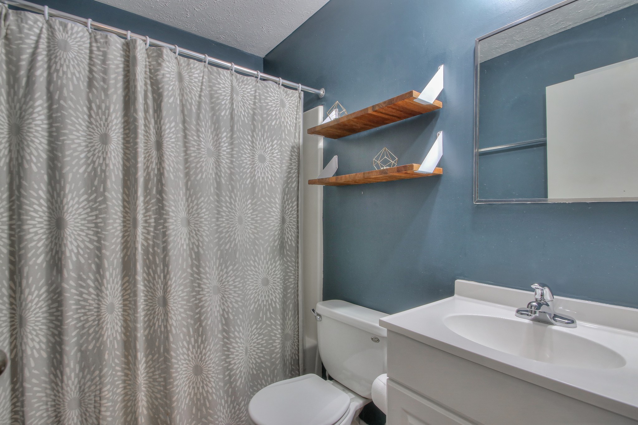 1714B Villa Pl