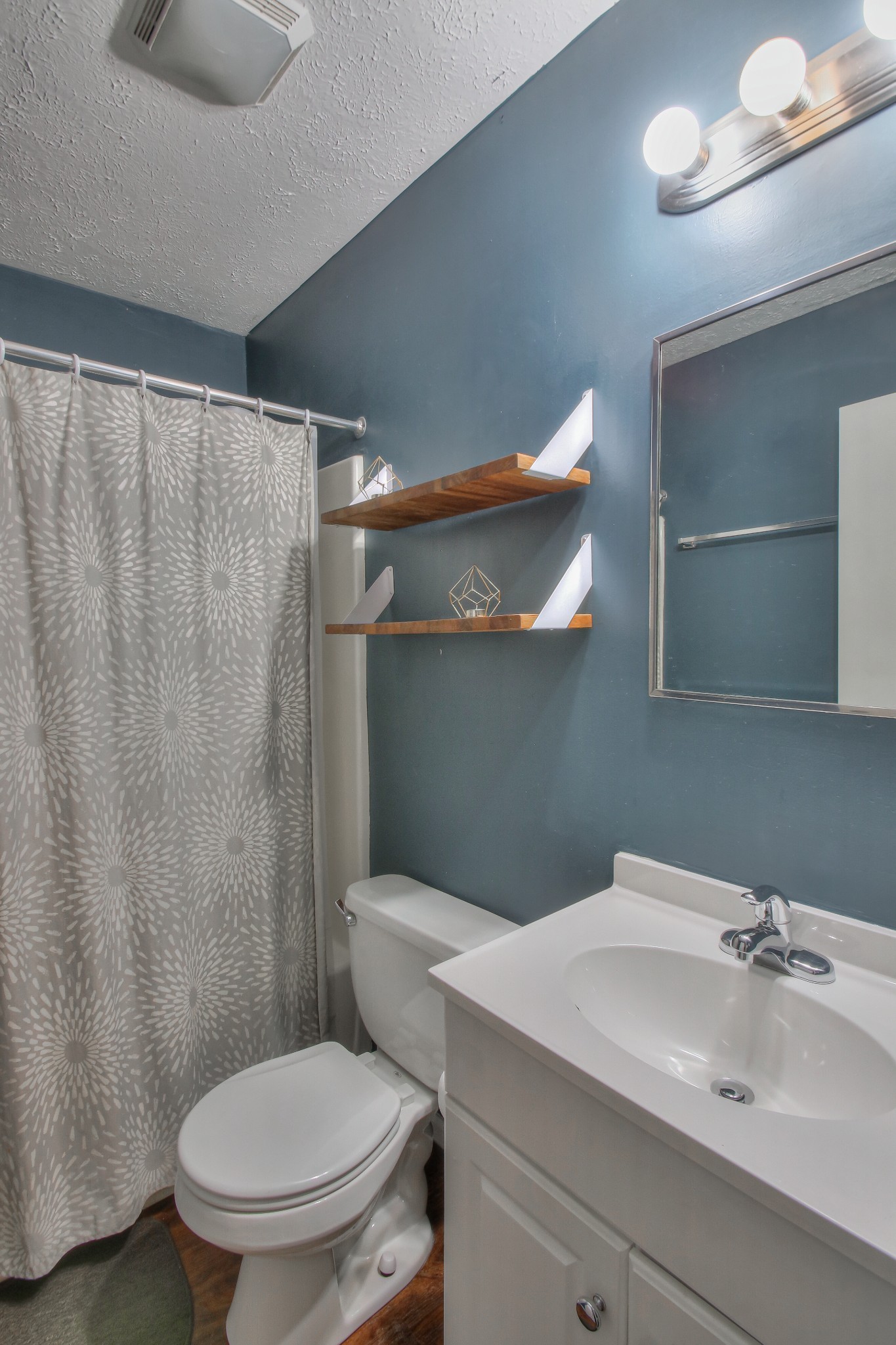 1714B Villa Pl