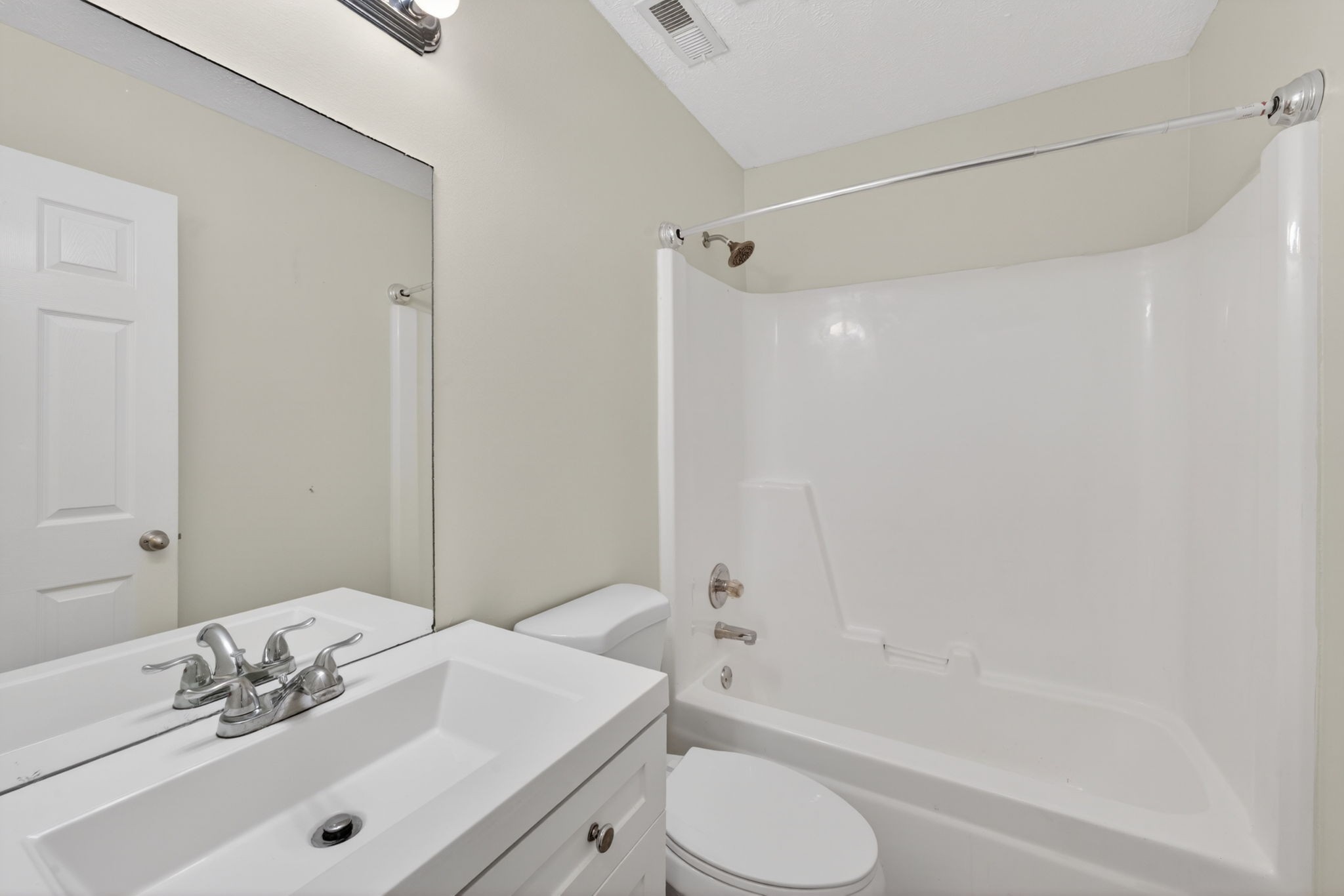 110 Vanessa Ct