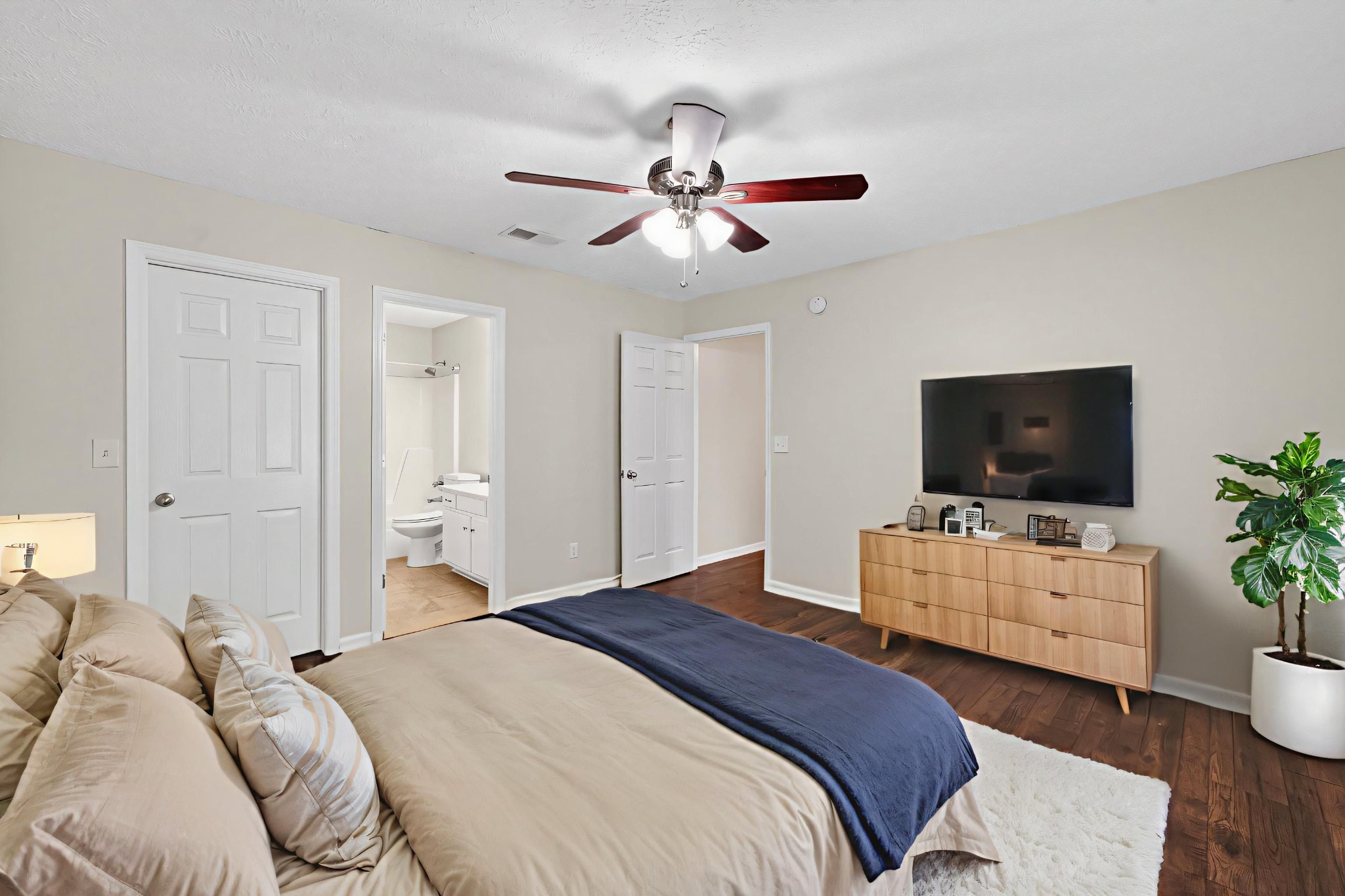 110 Vanessa Ct