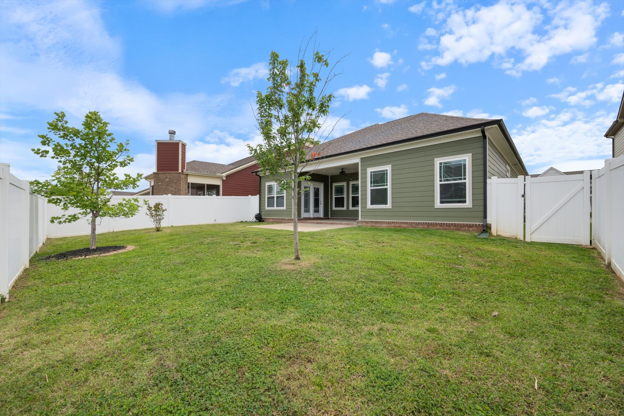 2525 Hollis Dr