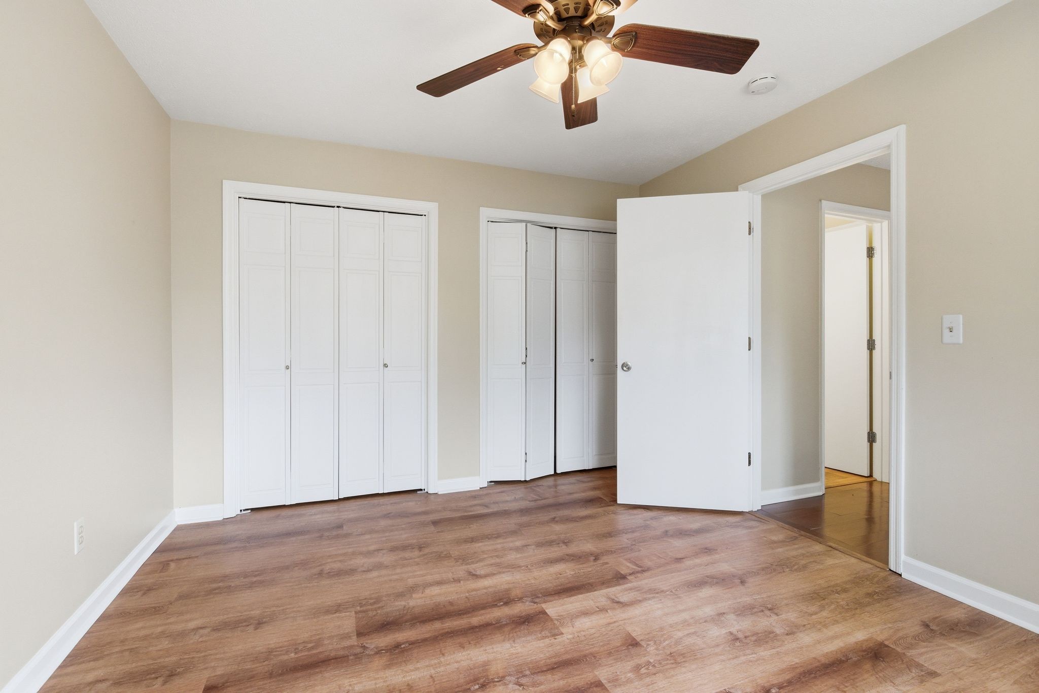515 Chesterfield Ave Unit: F
