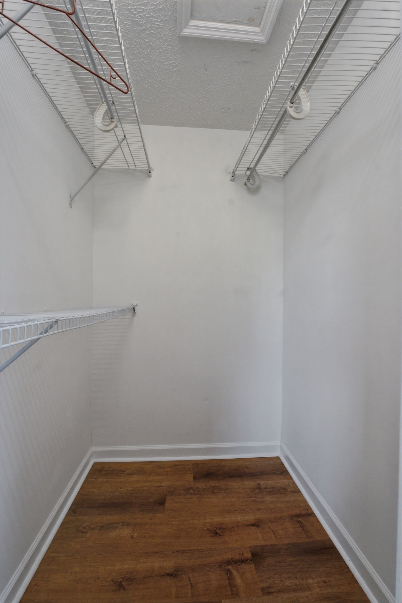 515 Chesterfield Ave Unit: F