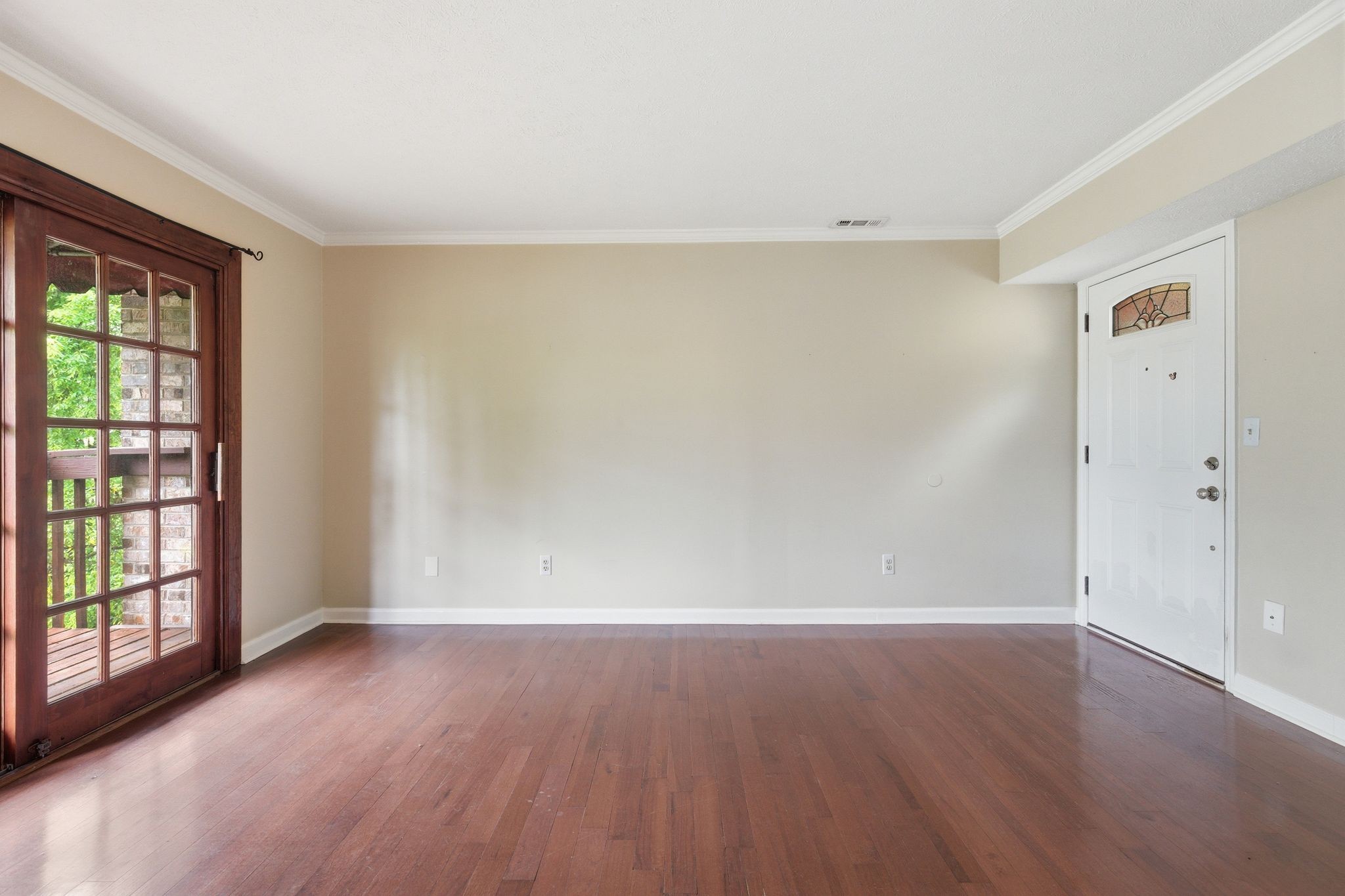 515 Chesterfield Ave Unit: F