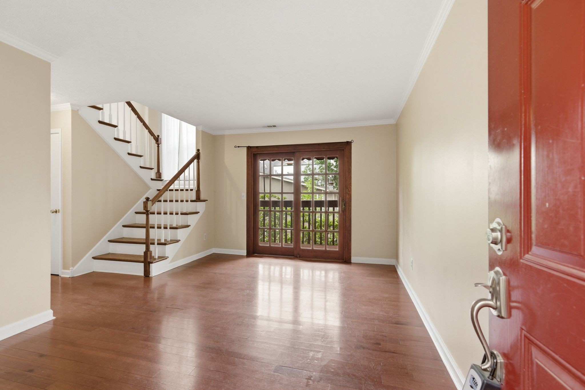 515 Chesterfield Ave Unit: F
