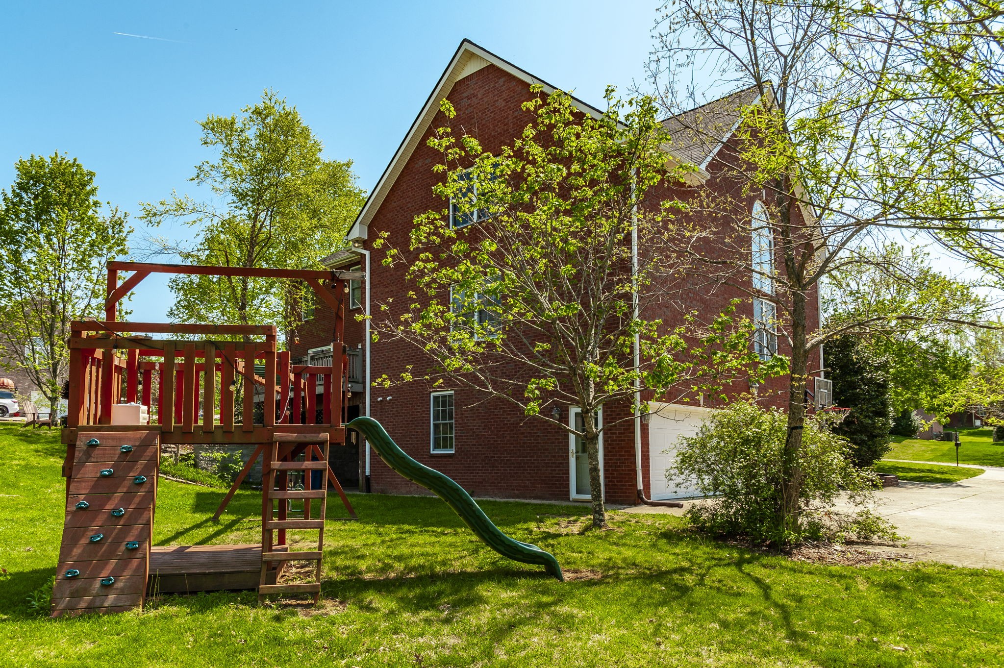 135 N Wynridge Way