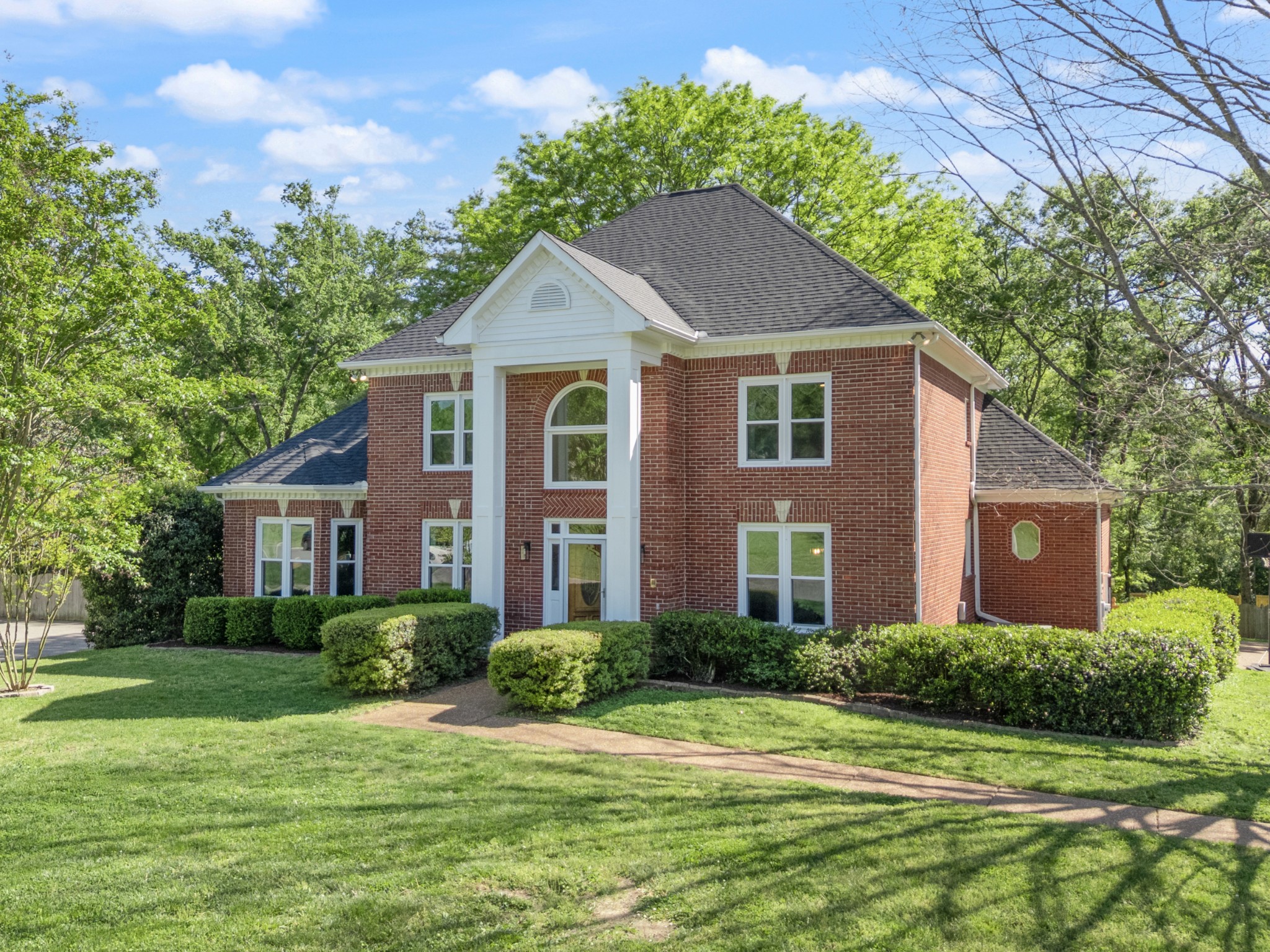 9359 Ansley Ln
