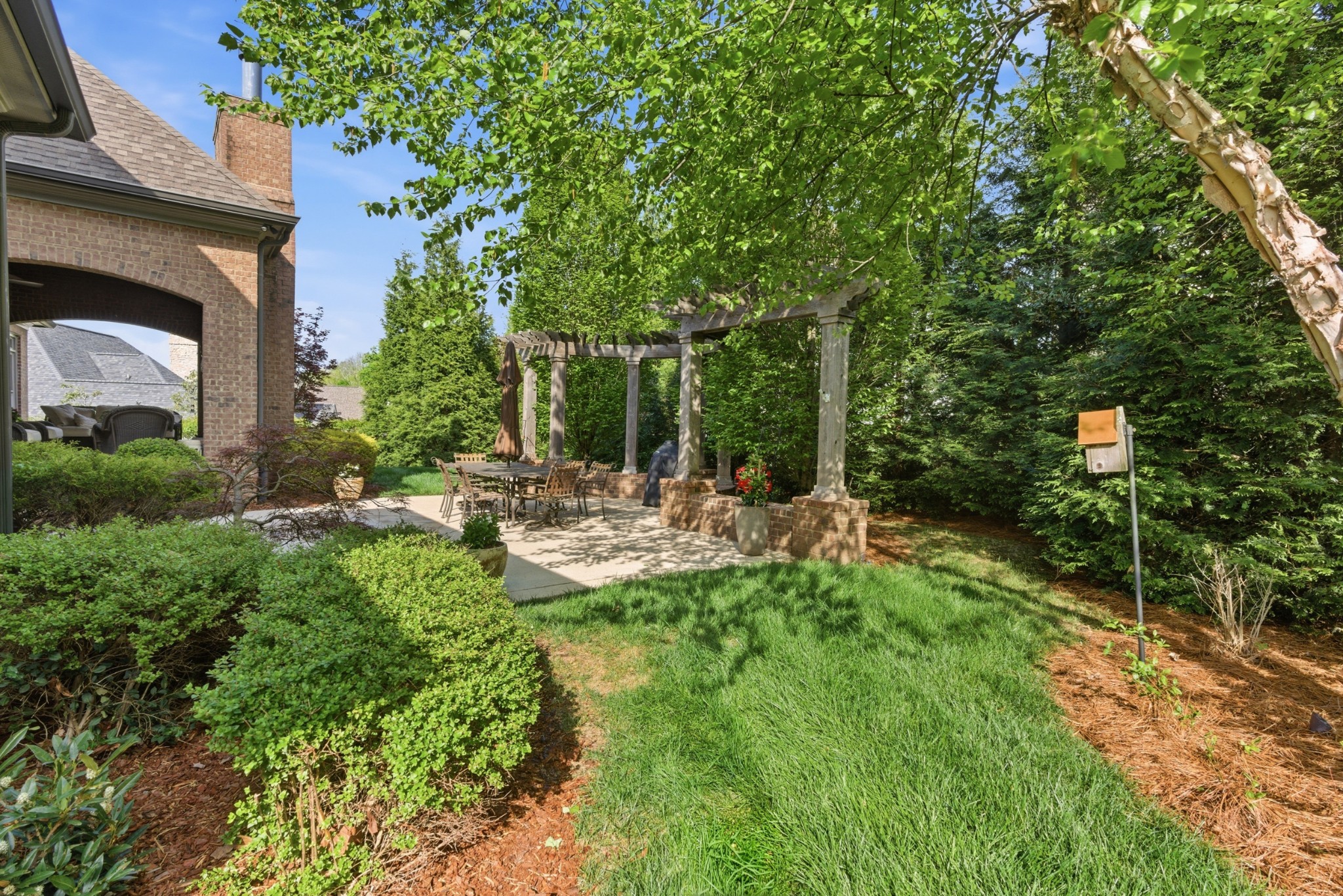 4041 Ayleworth Ln