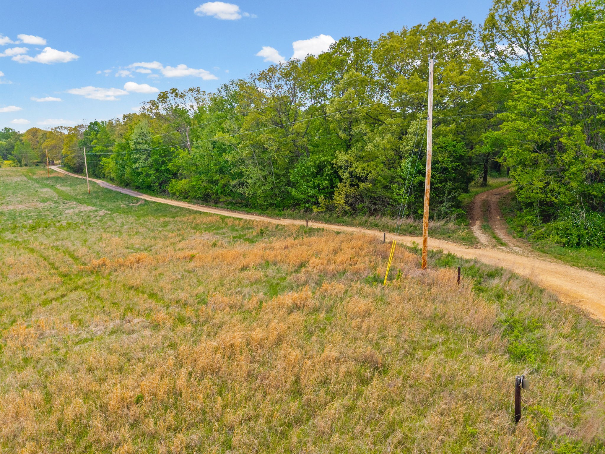 208 Tomsic Rd