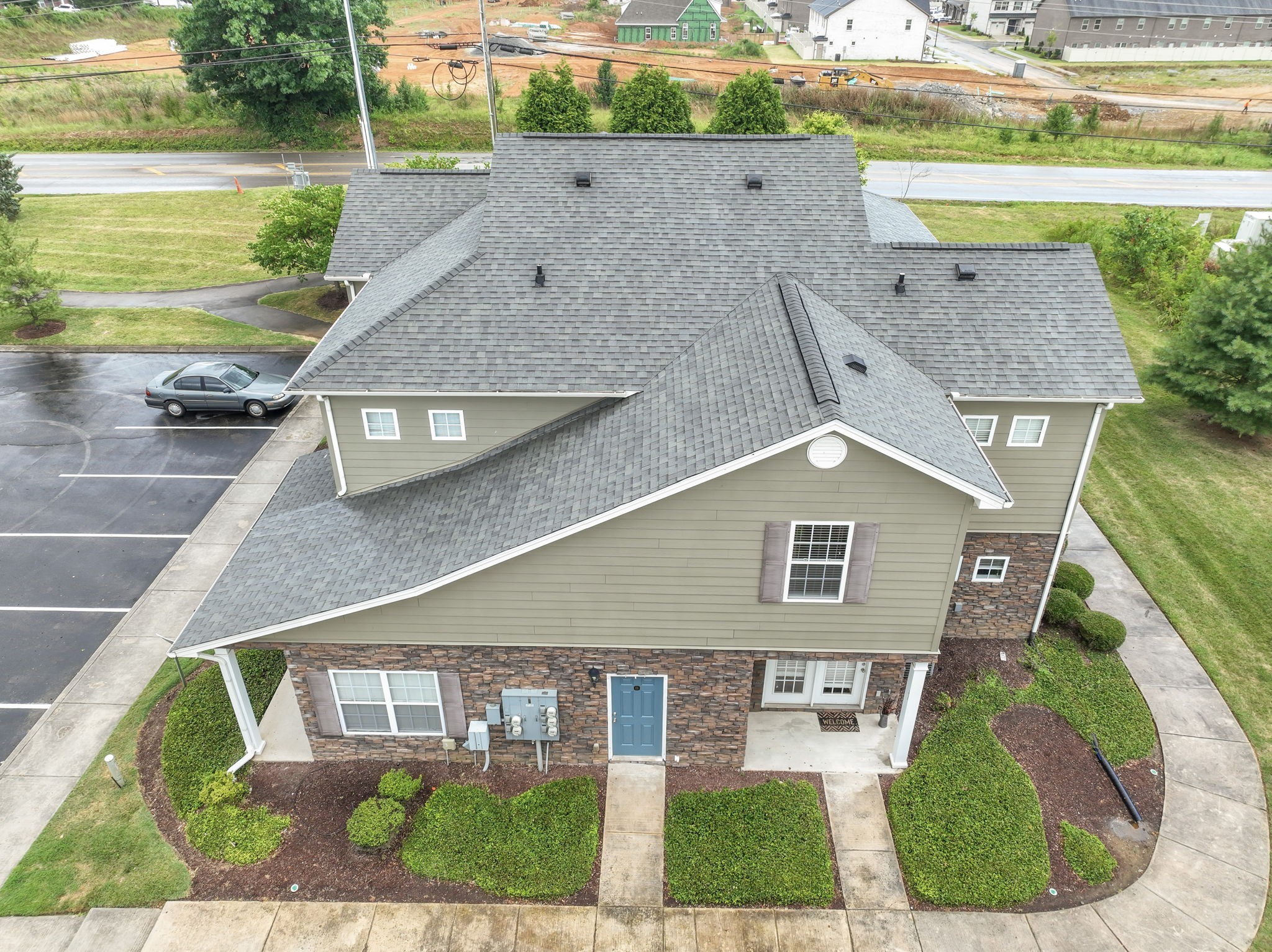 1052 Pinehurst Dr