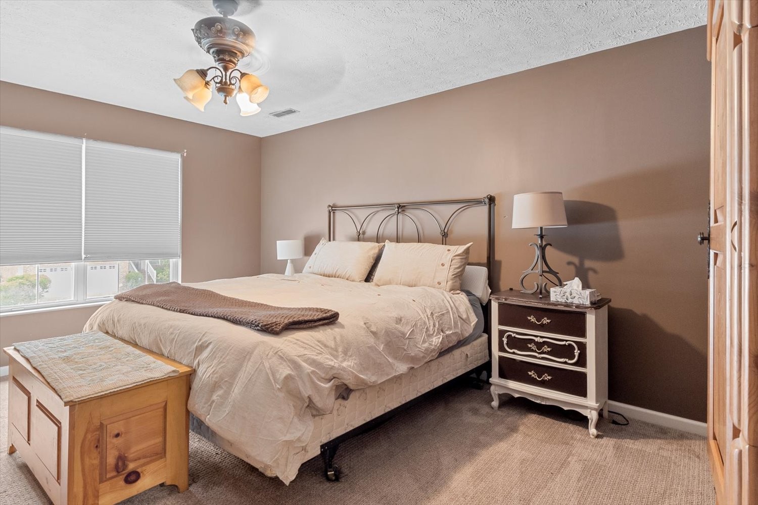 406 Orchid Trail
