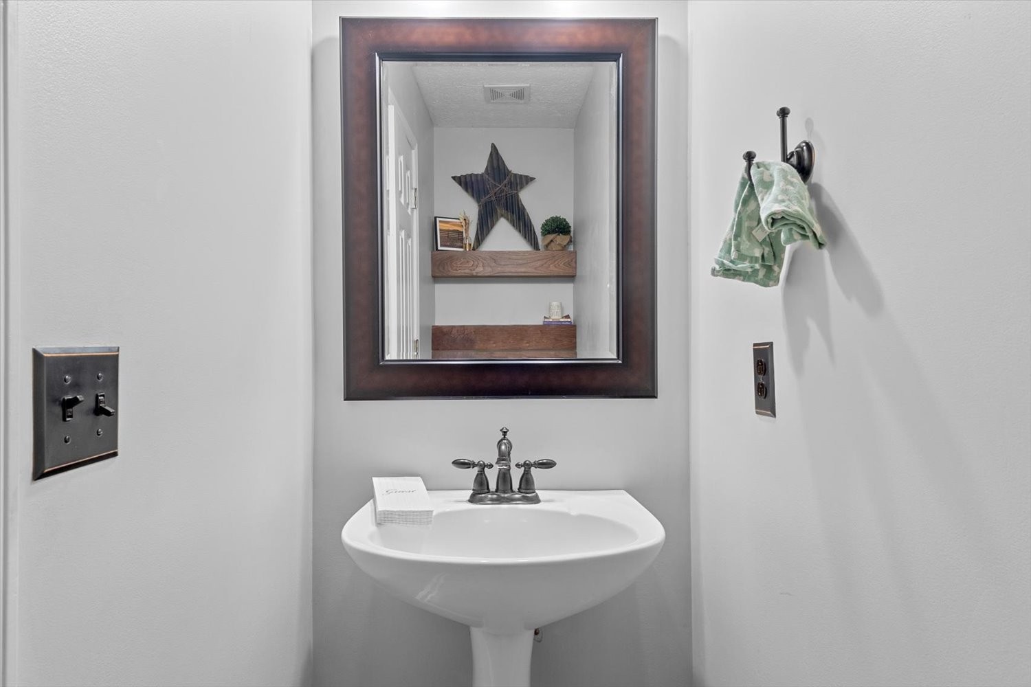 406 Orchid Trail