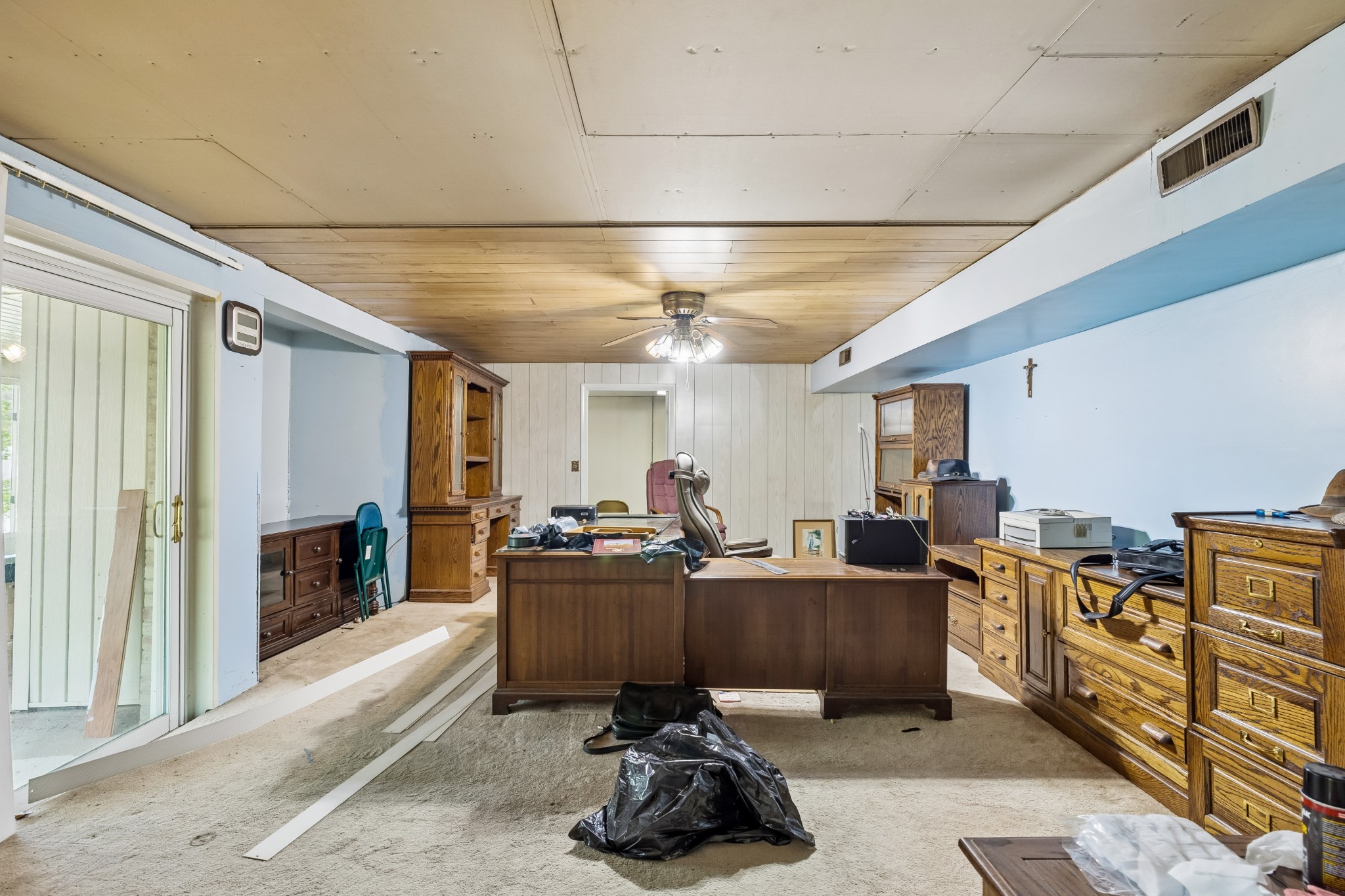 505 Foothill Dr