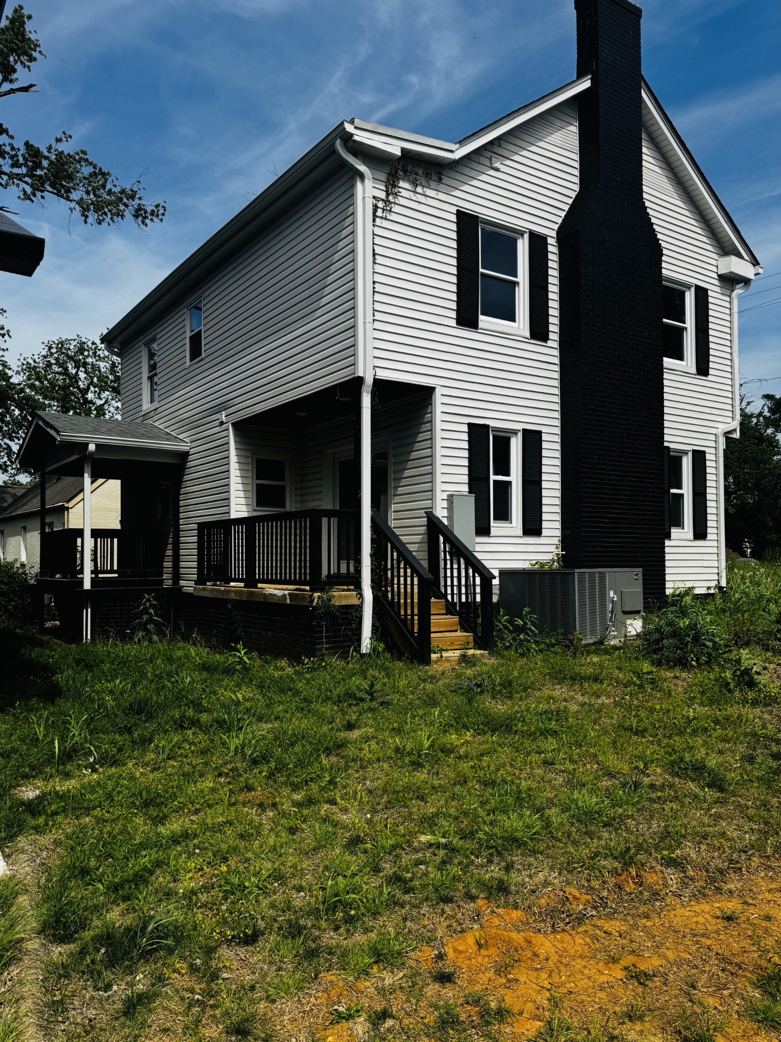 806 Fairwin Ave