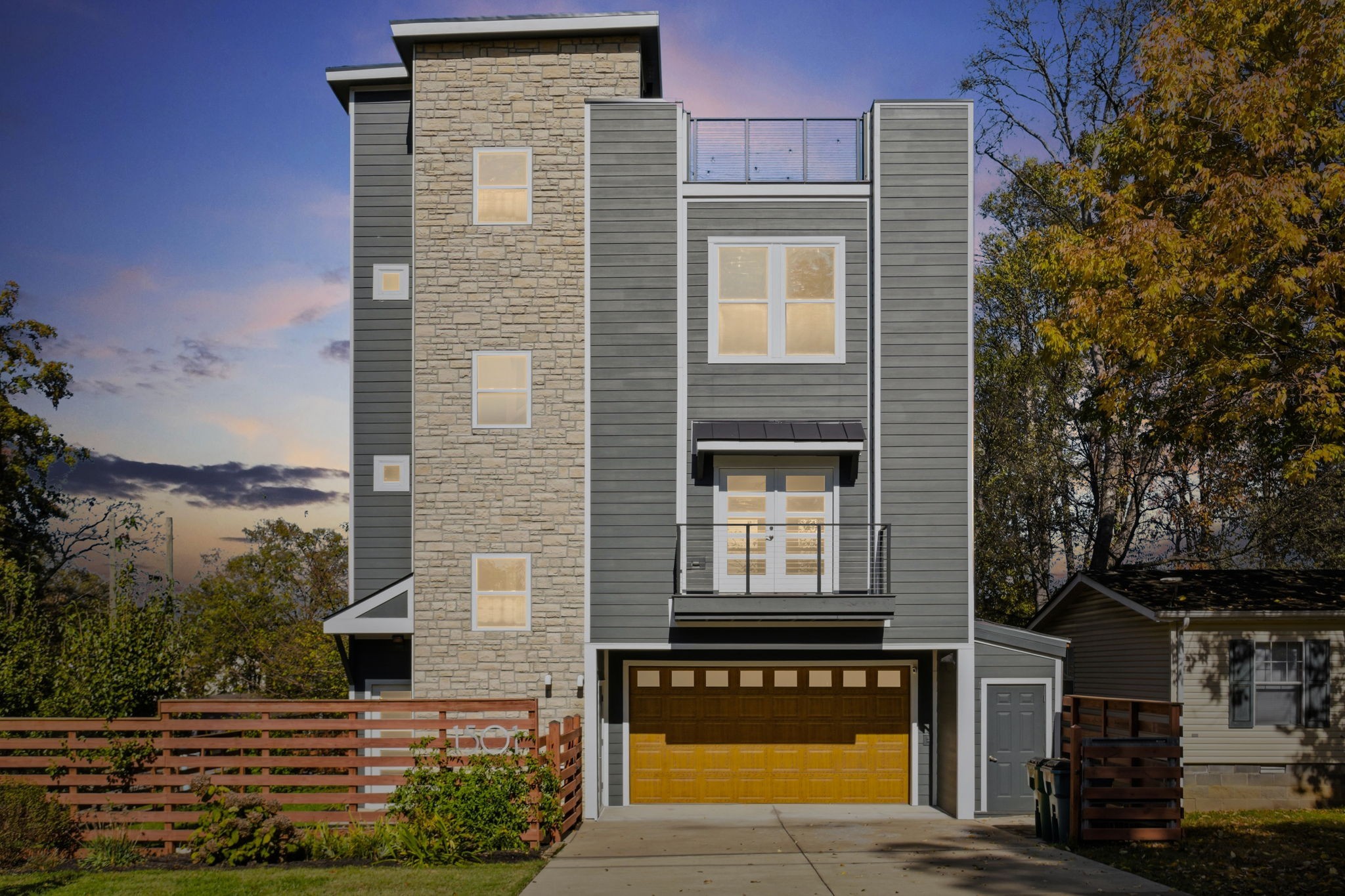 1501 Ward Ave