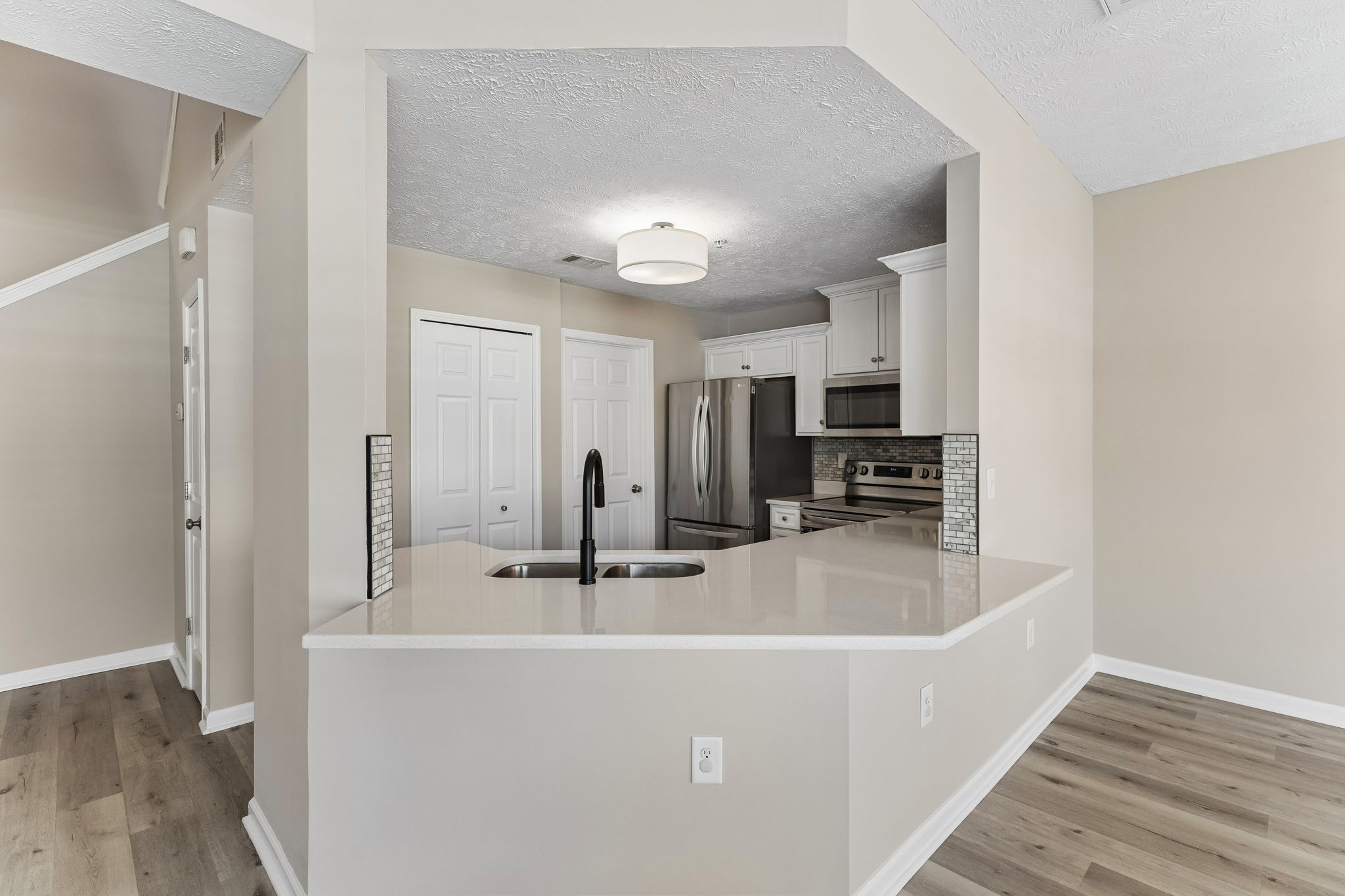 1069 Somerset Springs Dr