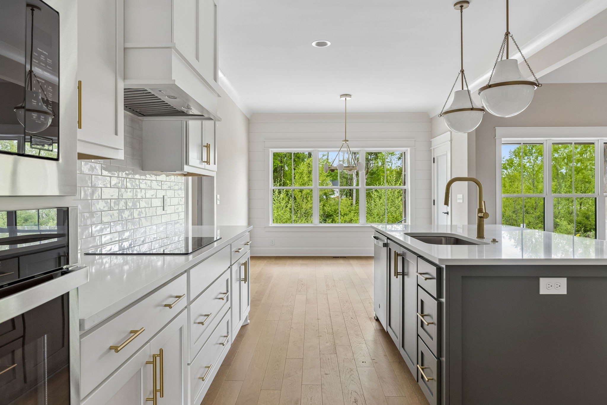1717 Rhonda Dr