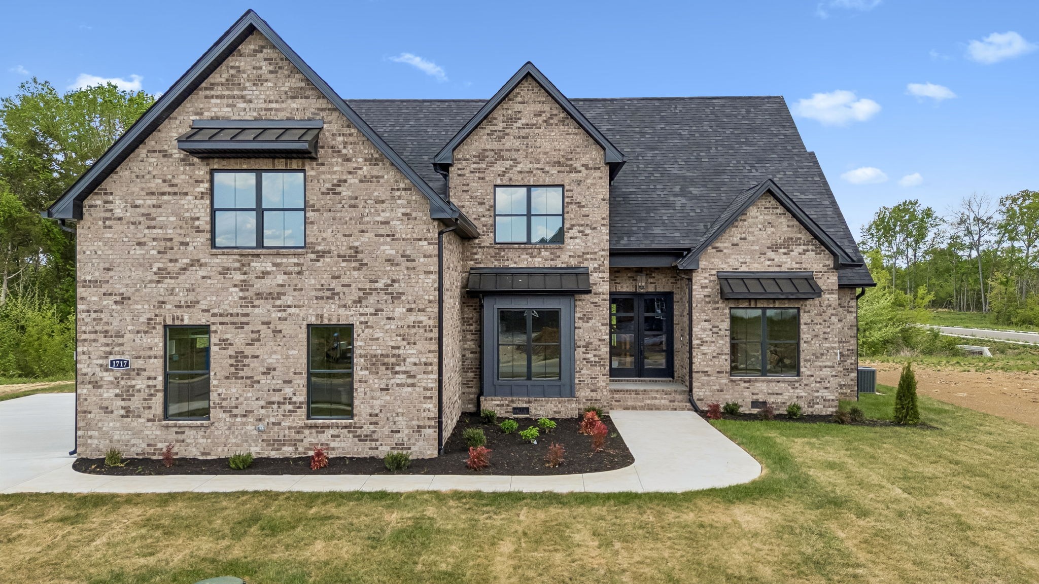 1717 Rhonda Dr