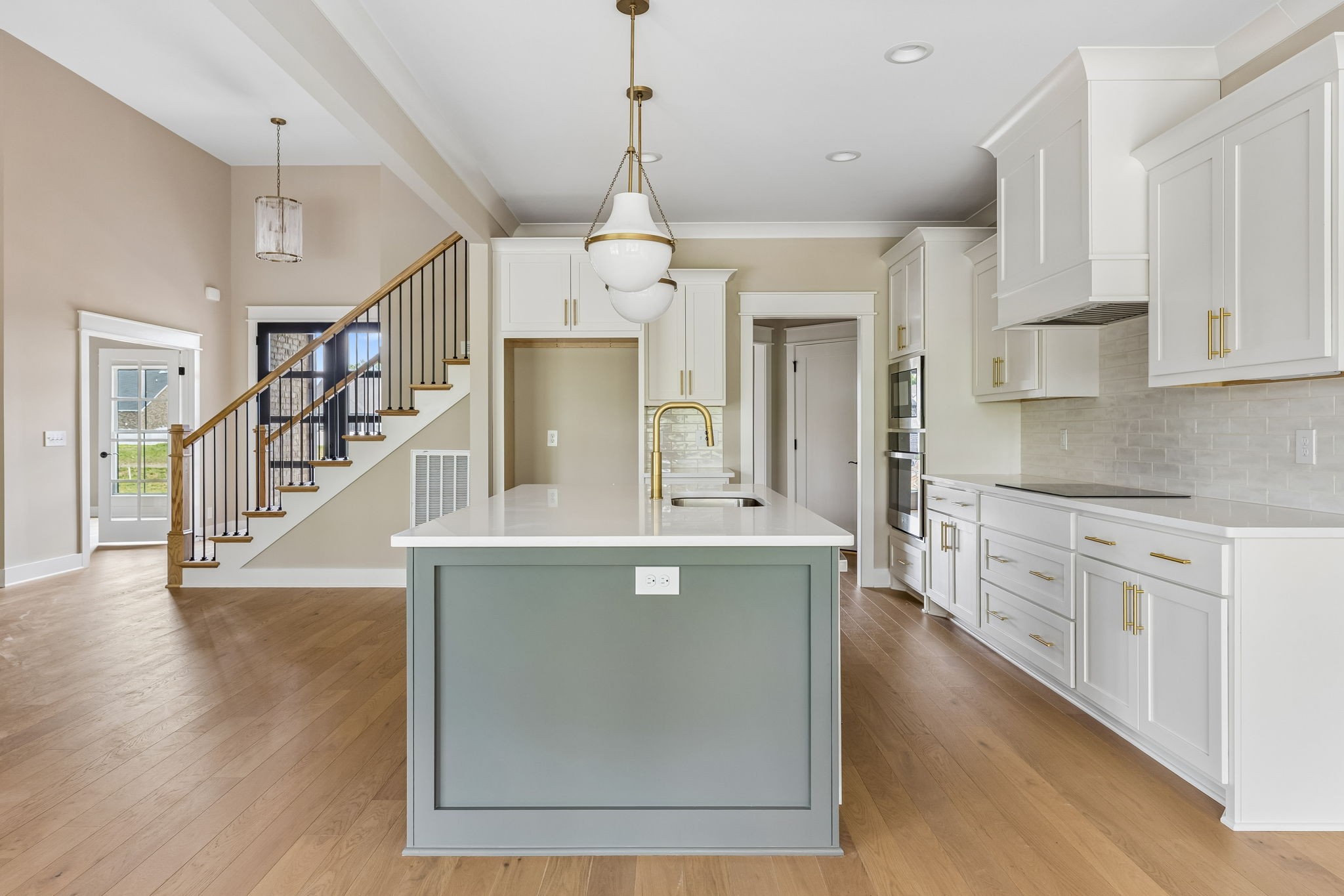 1717 Rhonda Dr