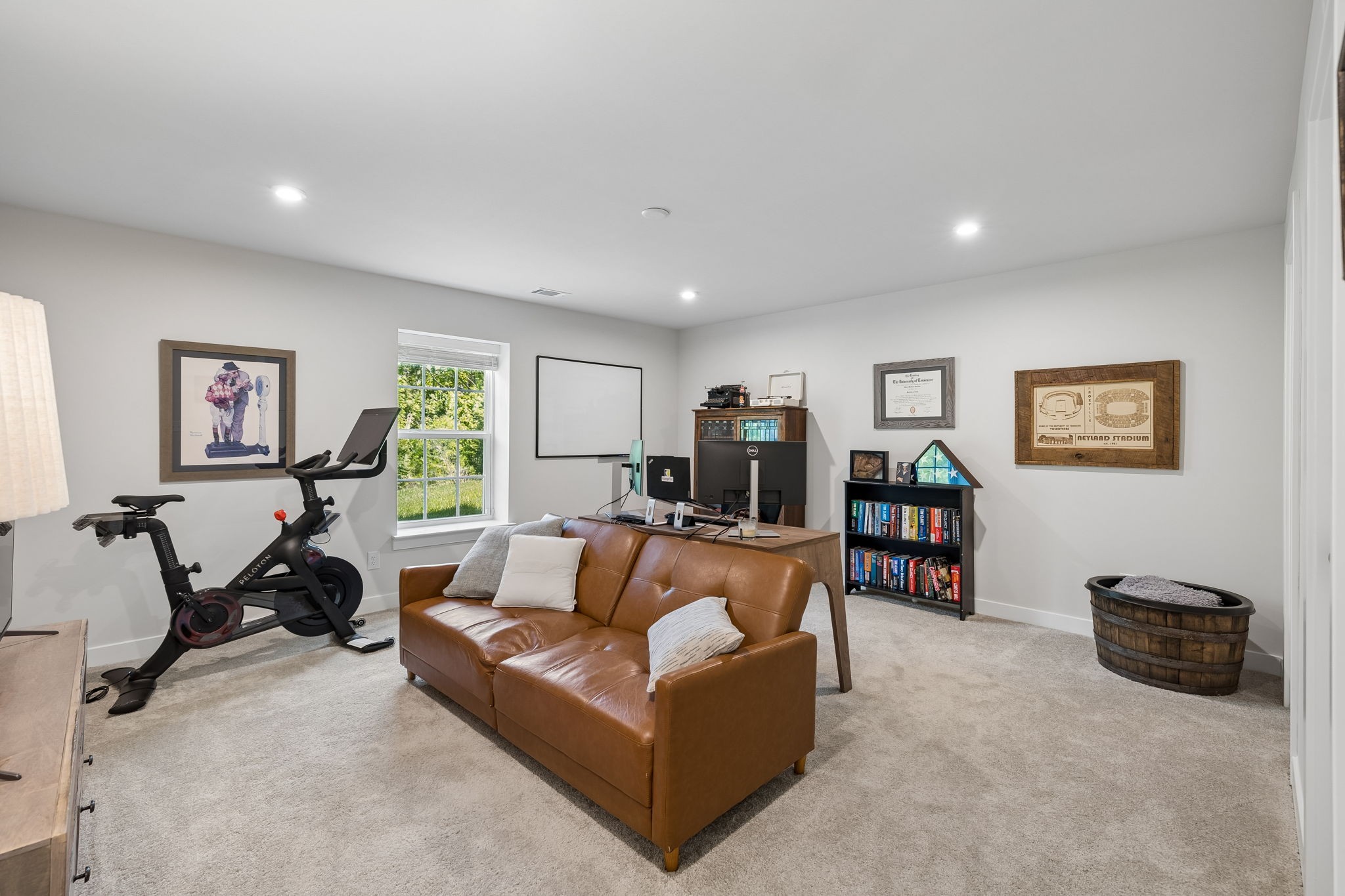 3015 Canyon Echo Dr