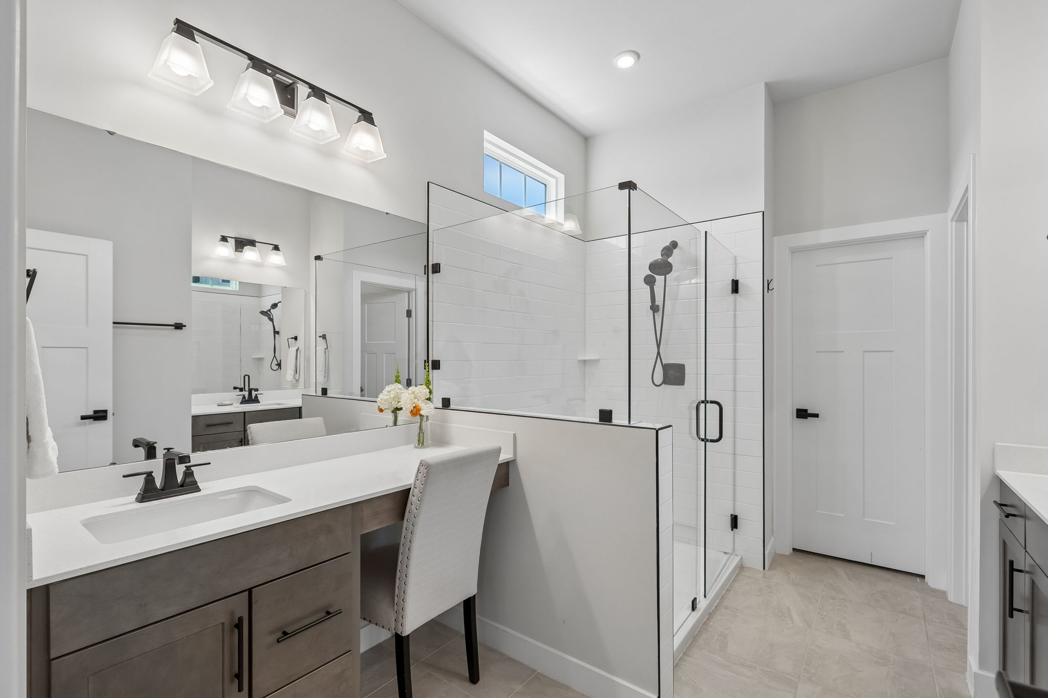 3015 Canyon Echo Dr