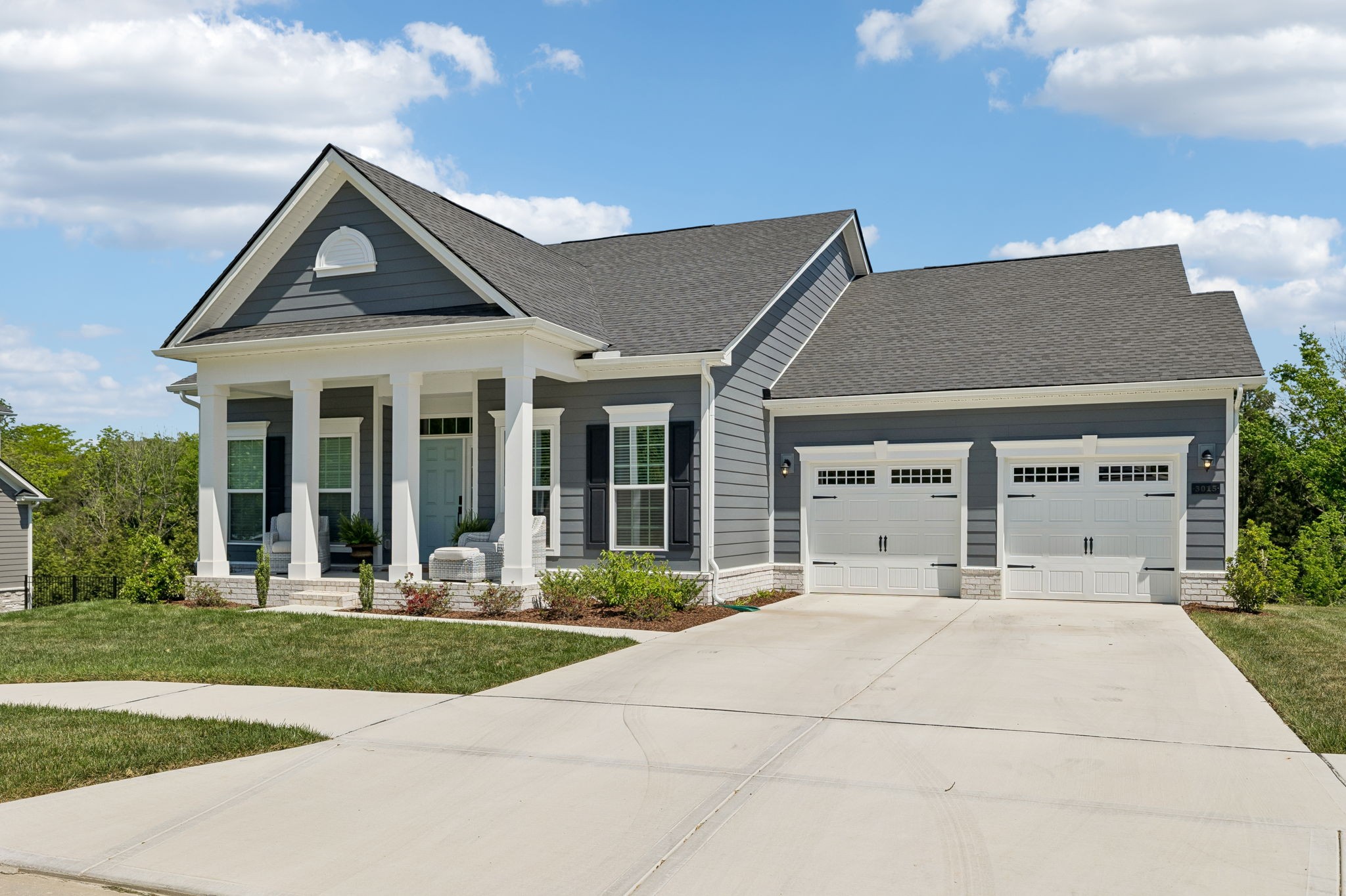 3015 Canyon Echo Dr