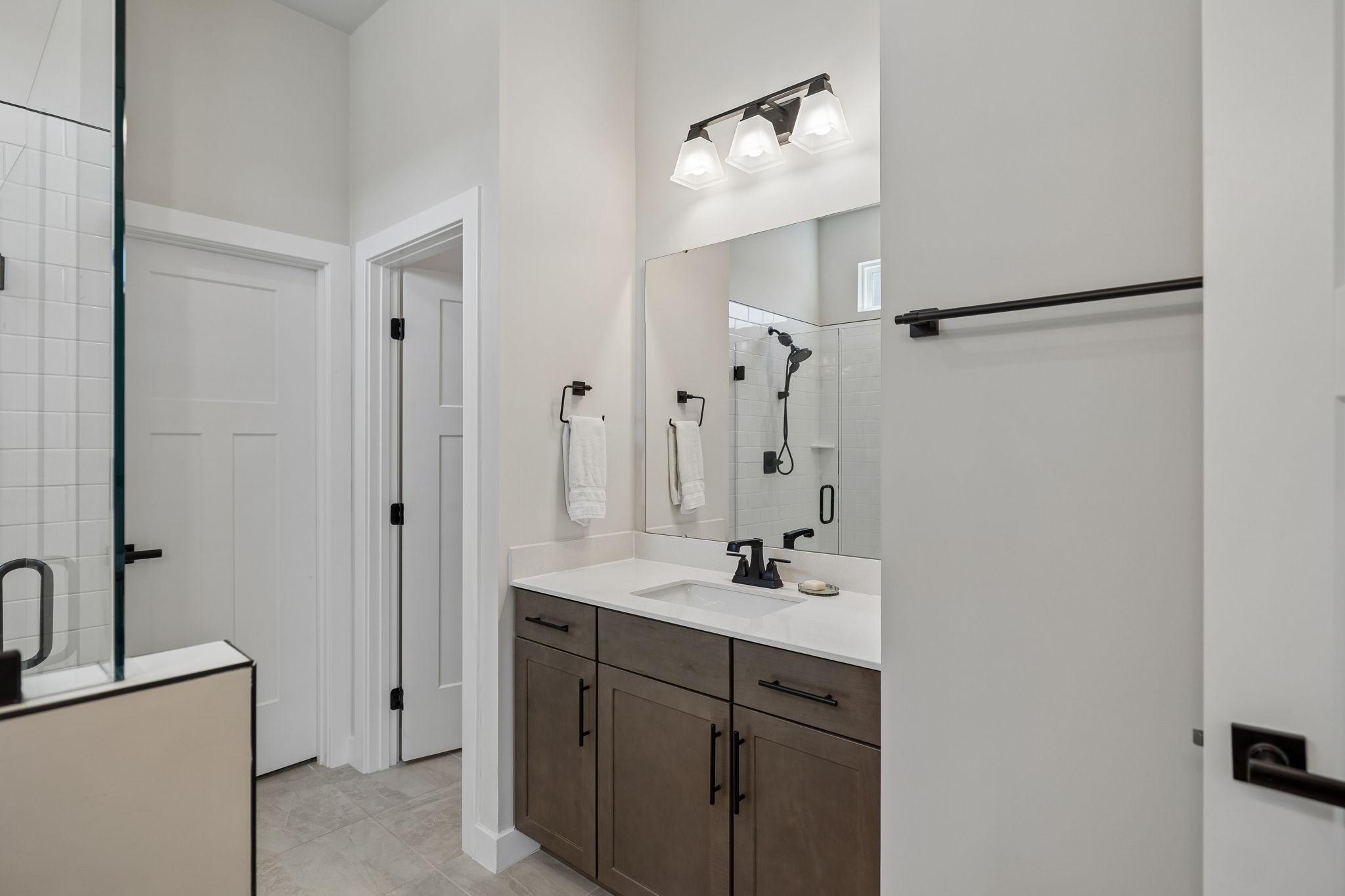 3015 Canyon Echo Dr