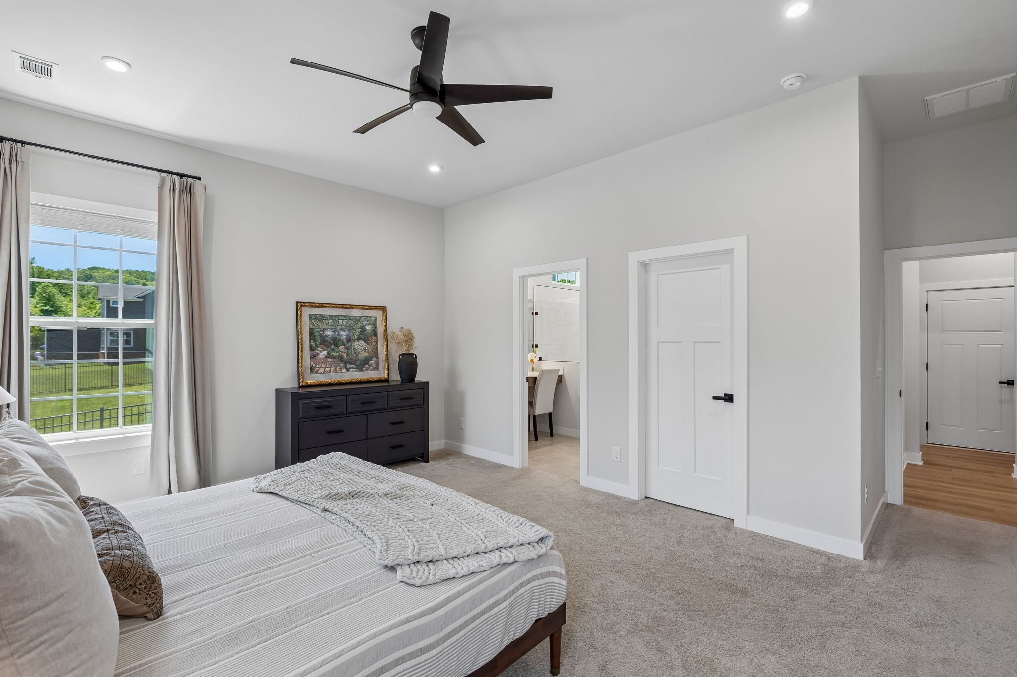 3015 Canyon Echo Dr