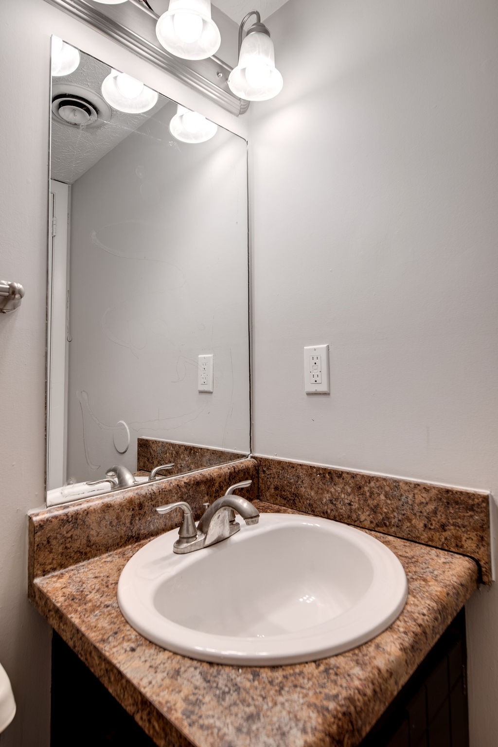 509 Alexander Dr