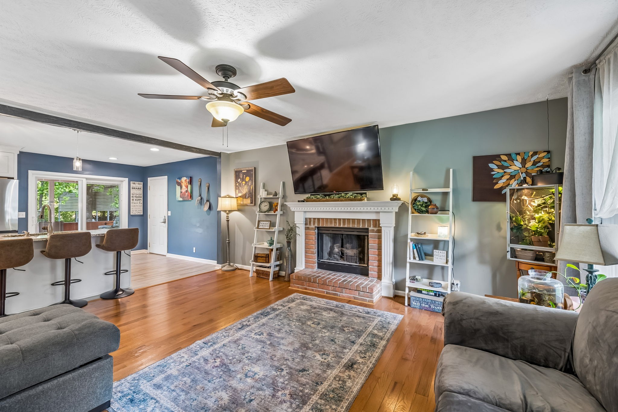 3516 Laurel Court