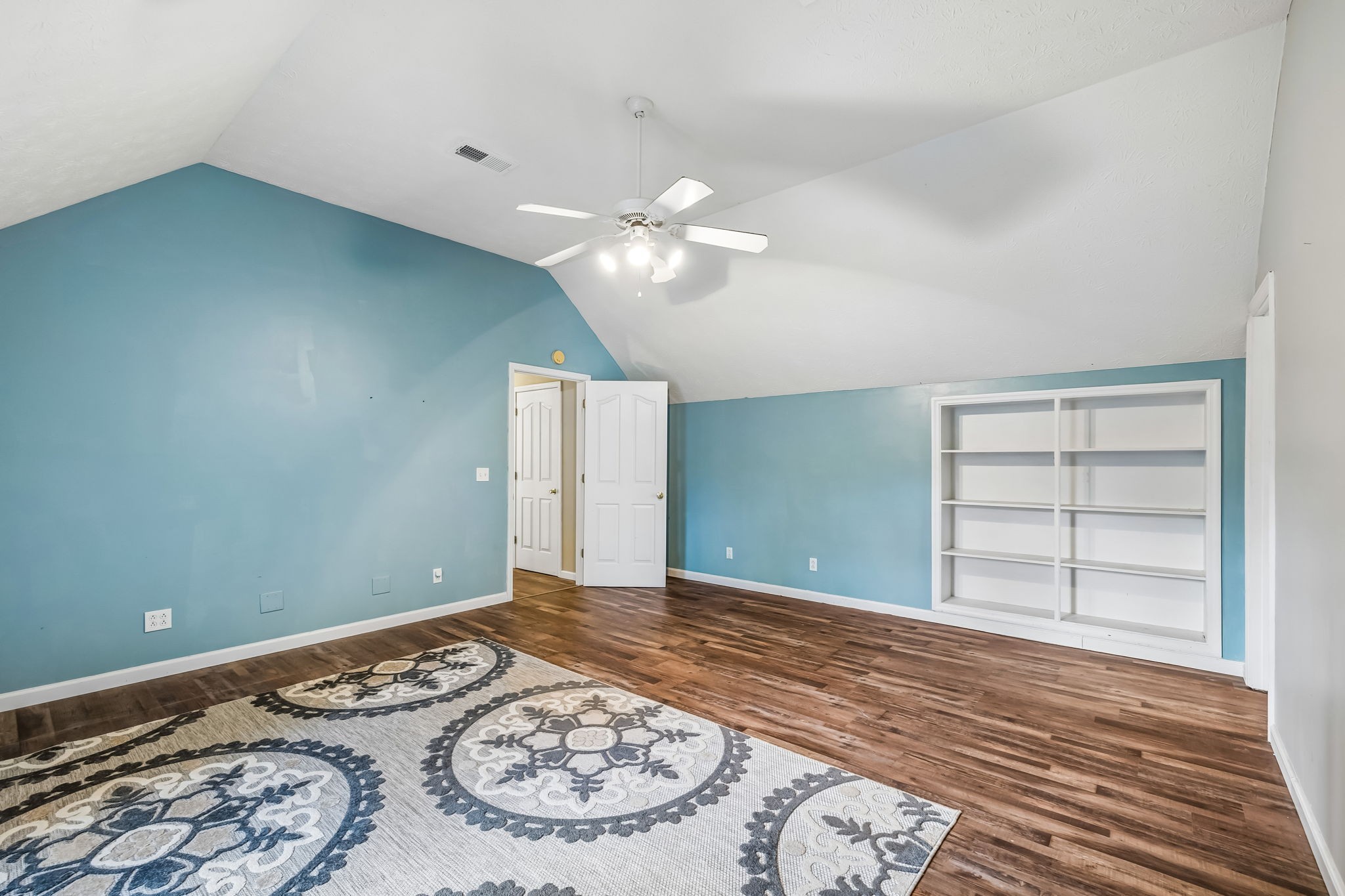 3516 Laurel Court