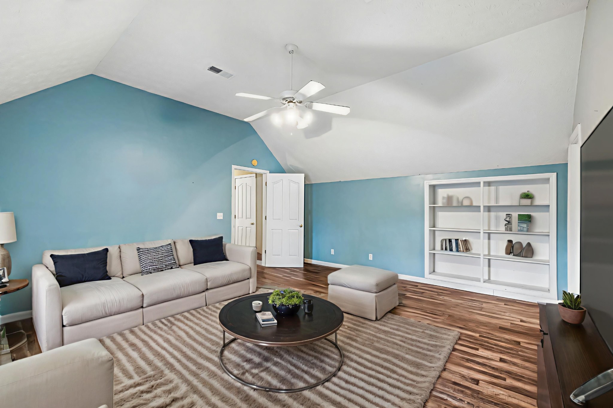 3516 Laurel Court