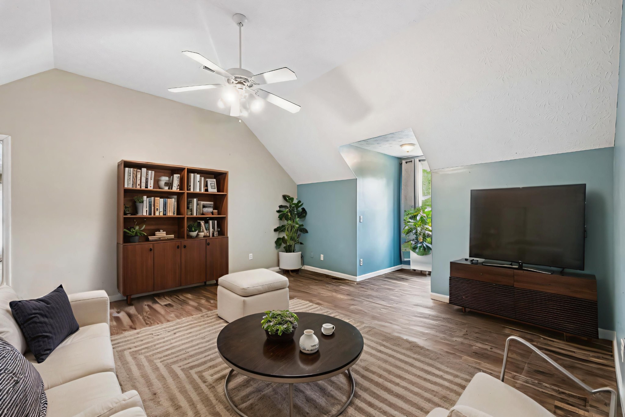 3516 Laurel Court