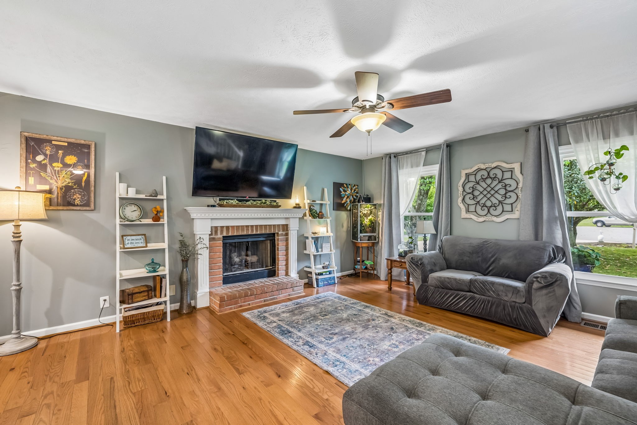 3516 Laurel Court
