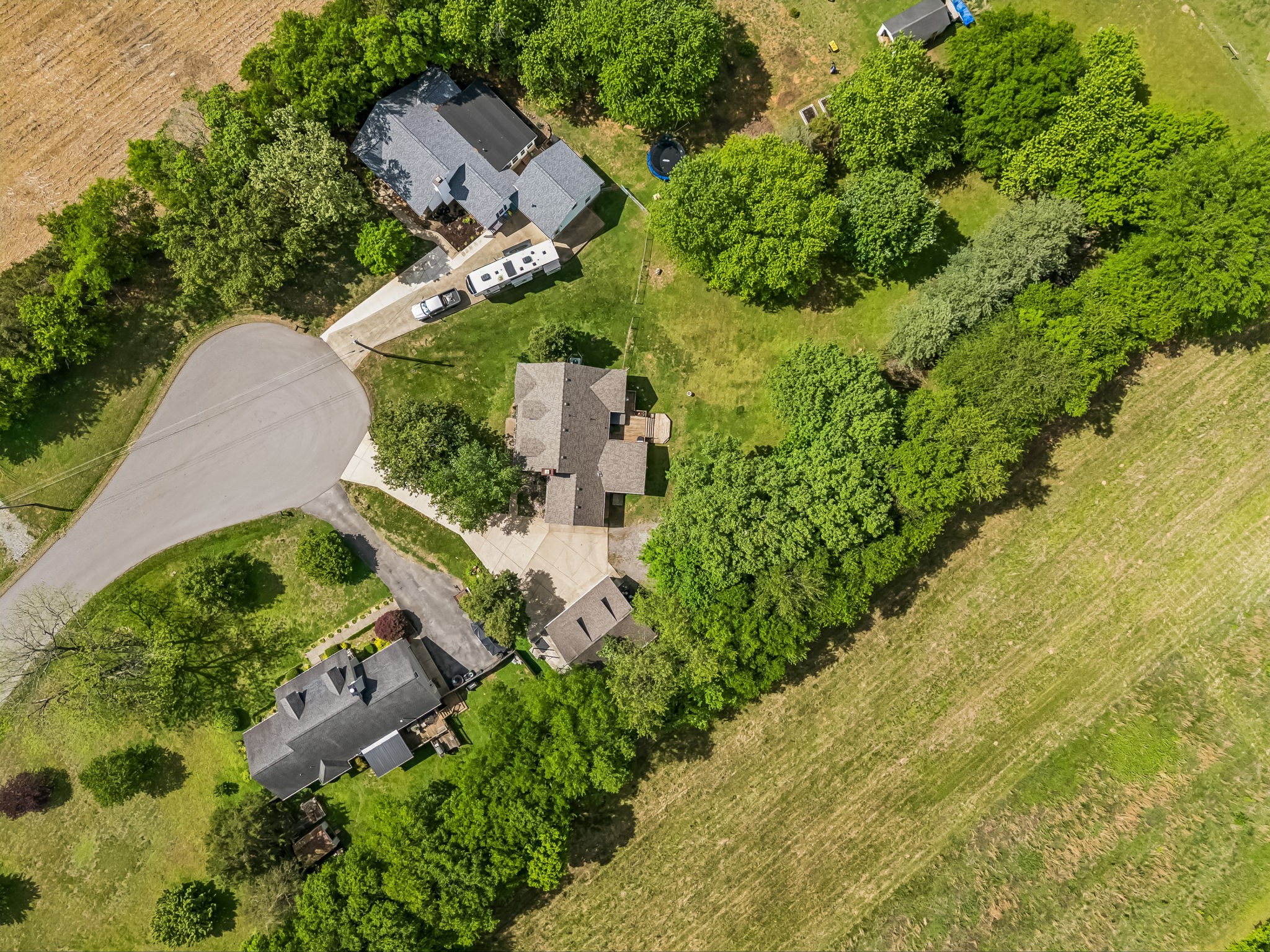 3516 Laurel Court