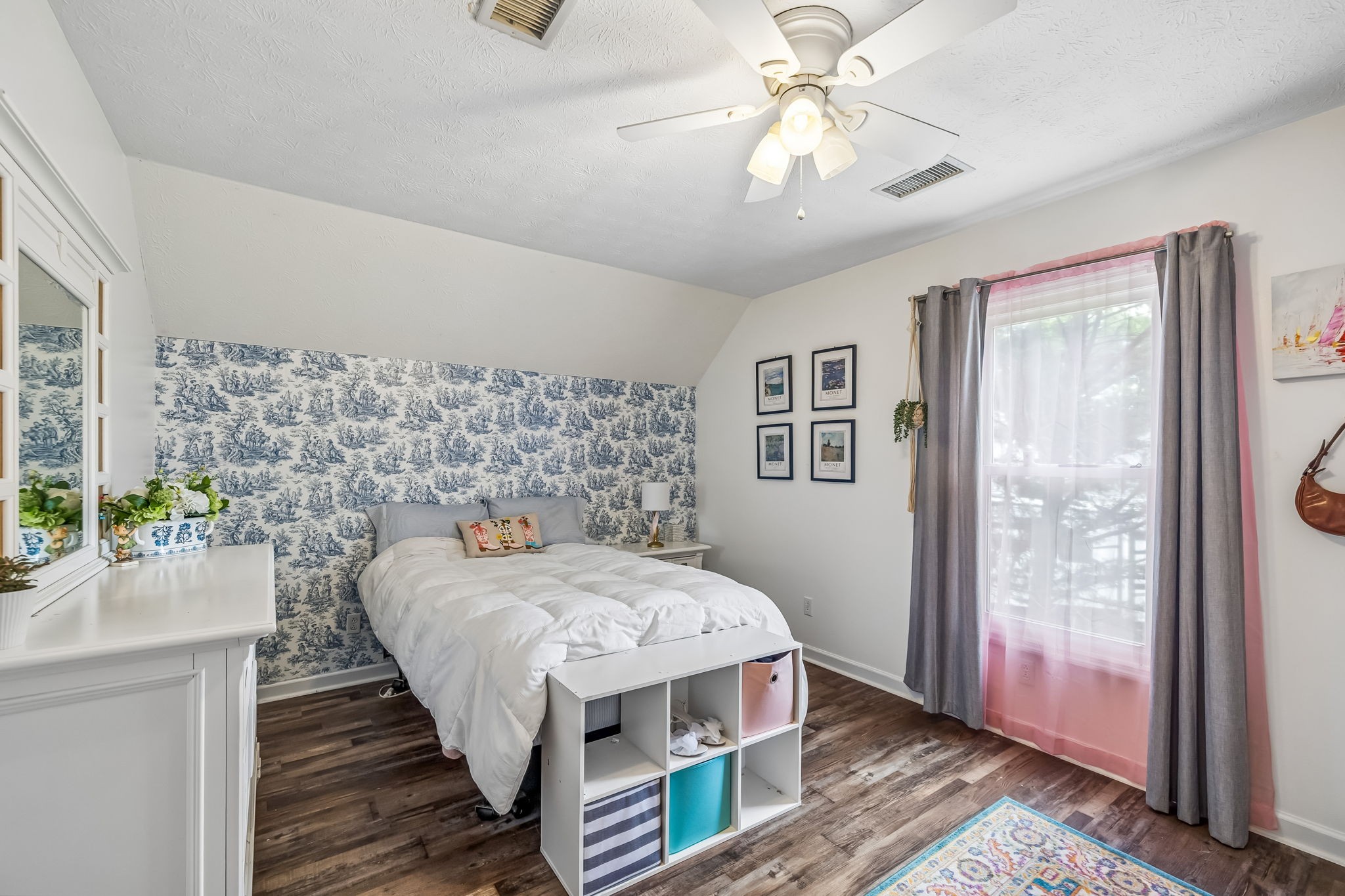 3516 Laurel Court