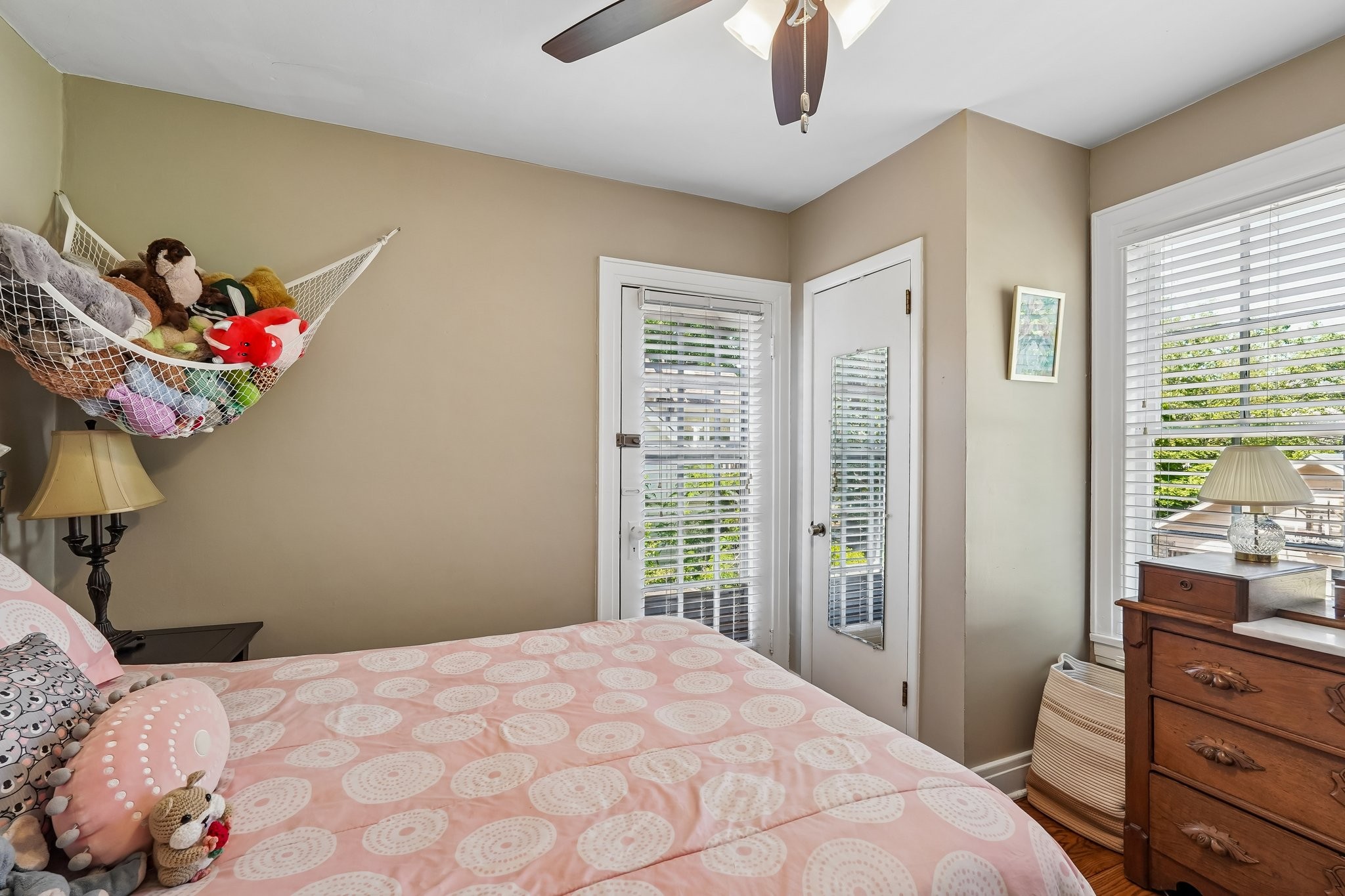 214 Cherokee Rd
