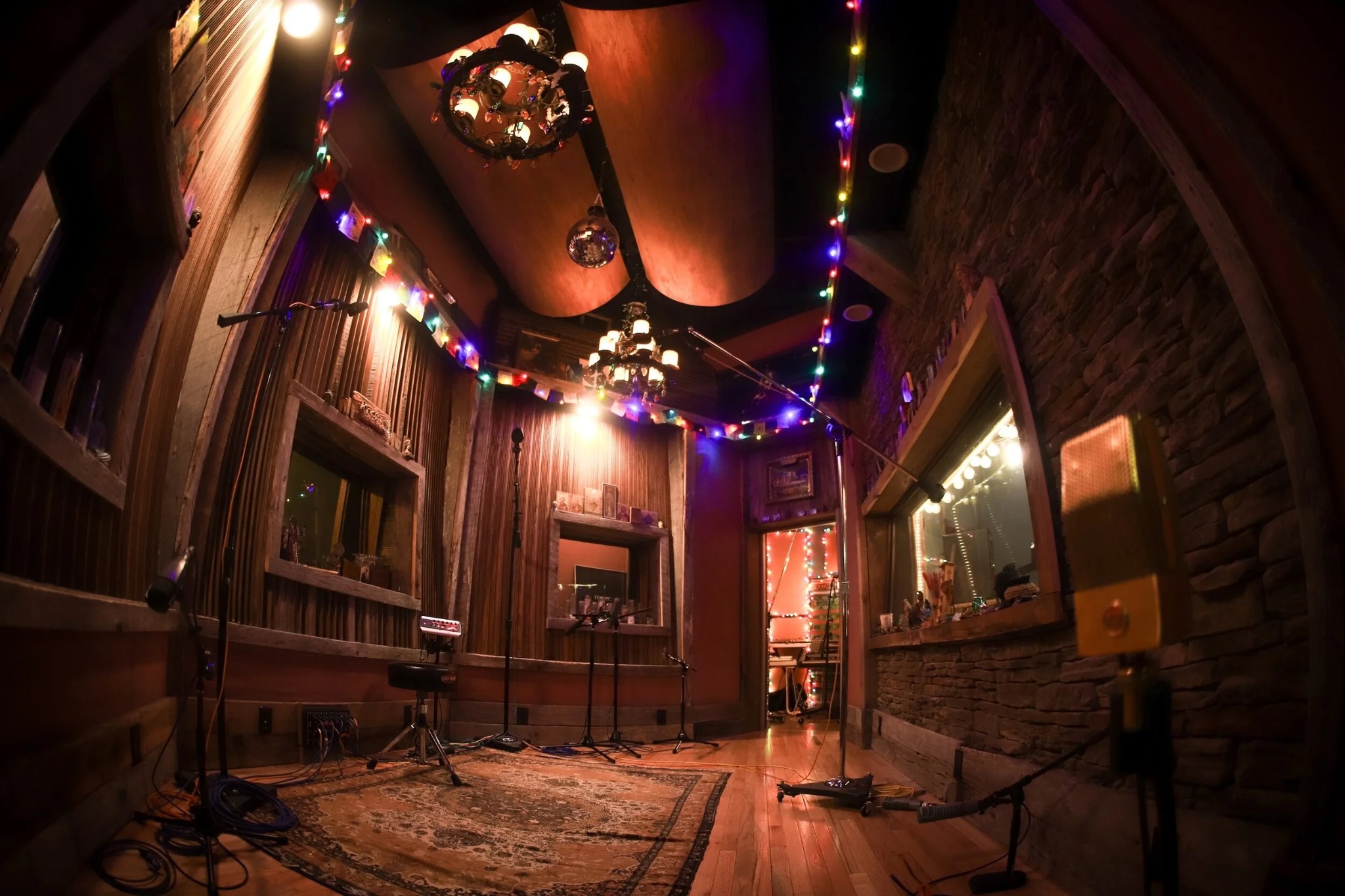 827 Wren Rd